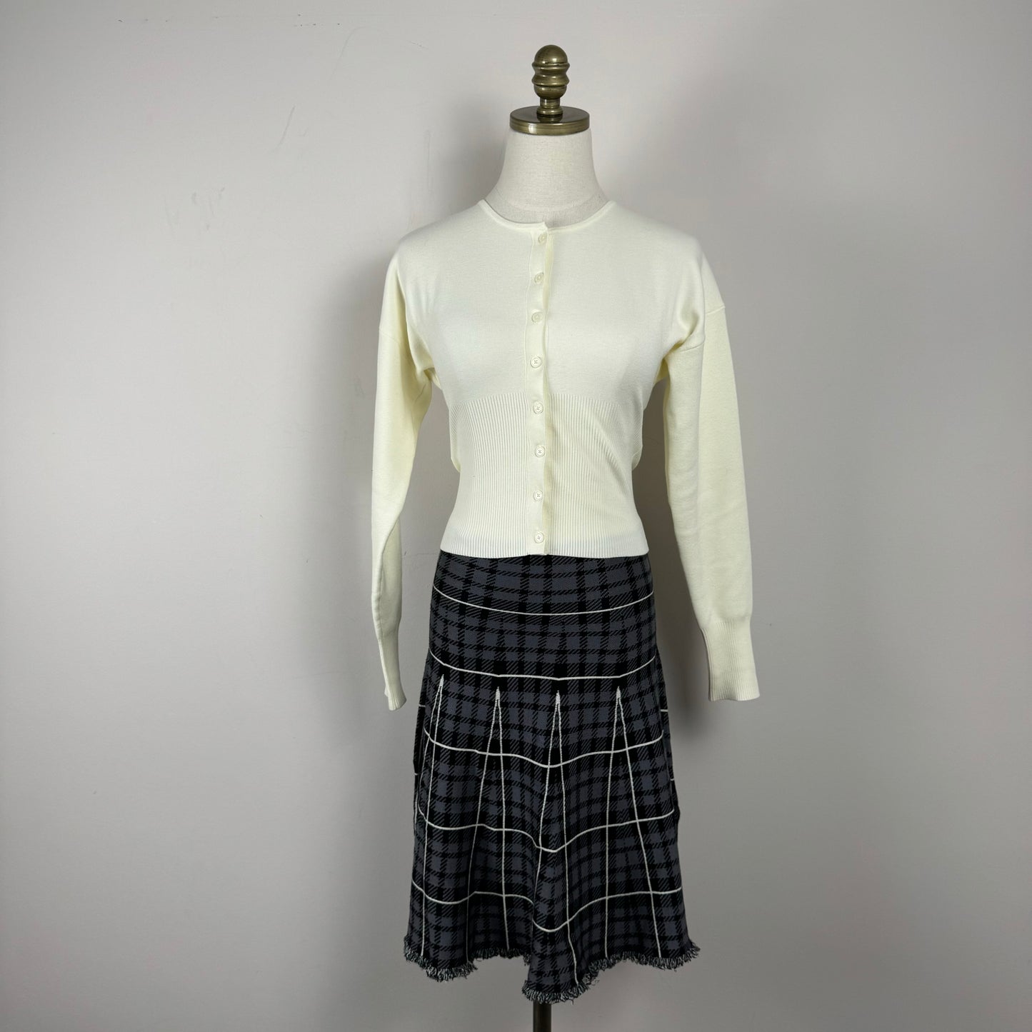 Vintage Plaid Knit Midi Skirt