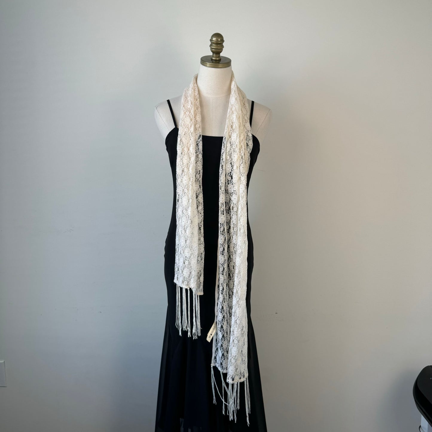 Cream Lace Scarf