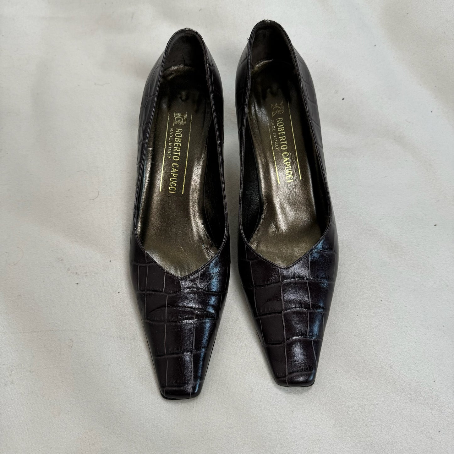 Vintage Pointed Toe Kitten Heels