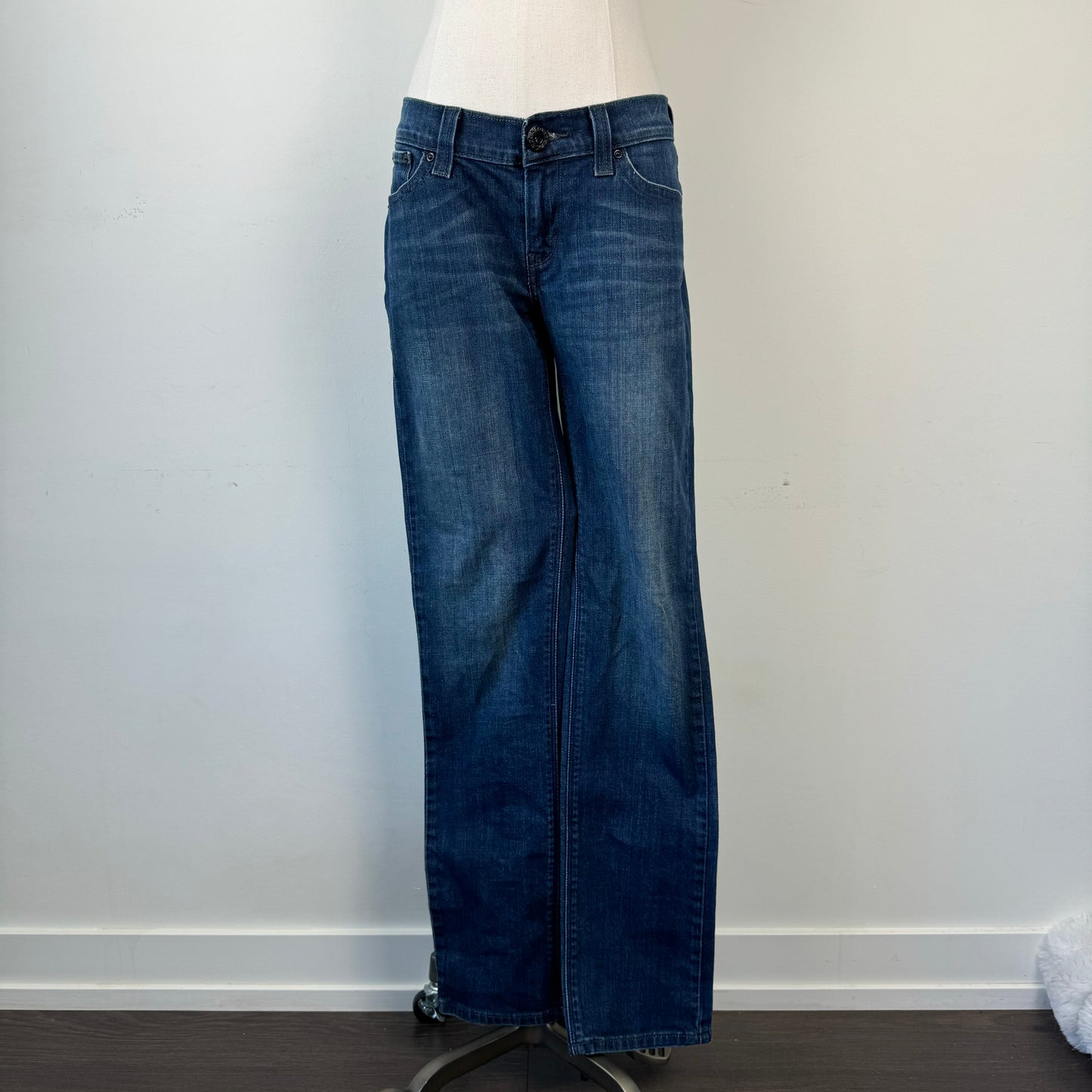 Vintage Levi's Low Rise Straight Cut Jeans