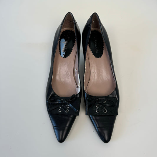 Vintage Black Pointed Toe Kitten Heels