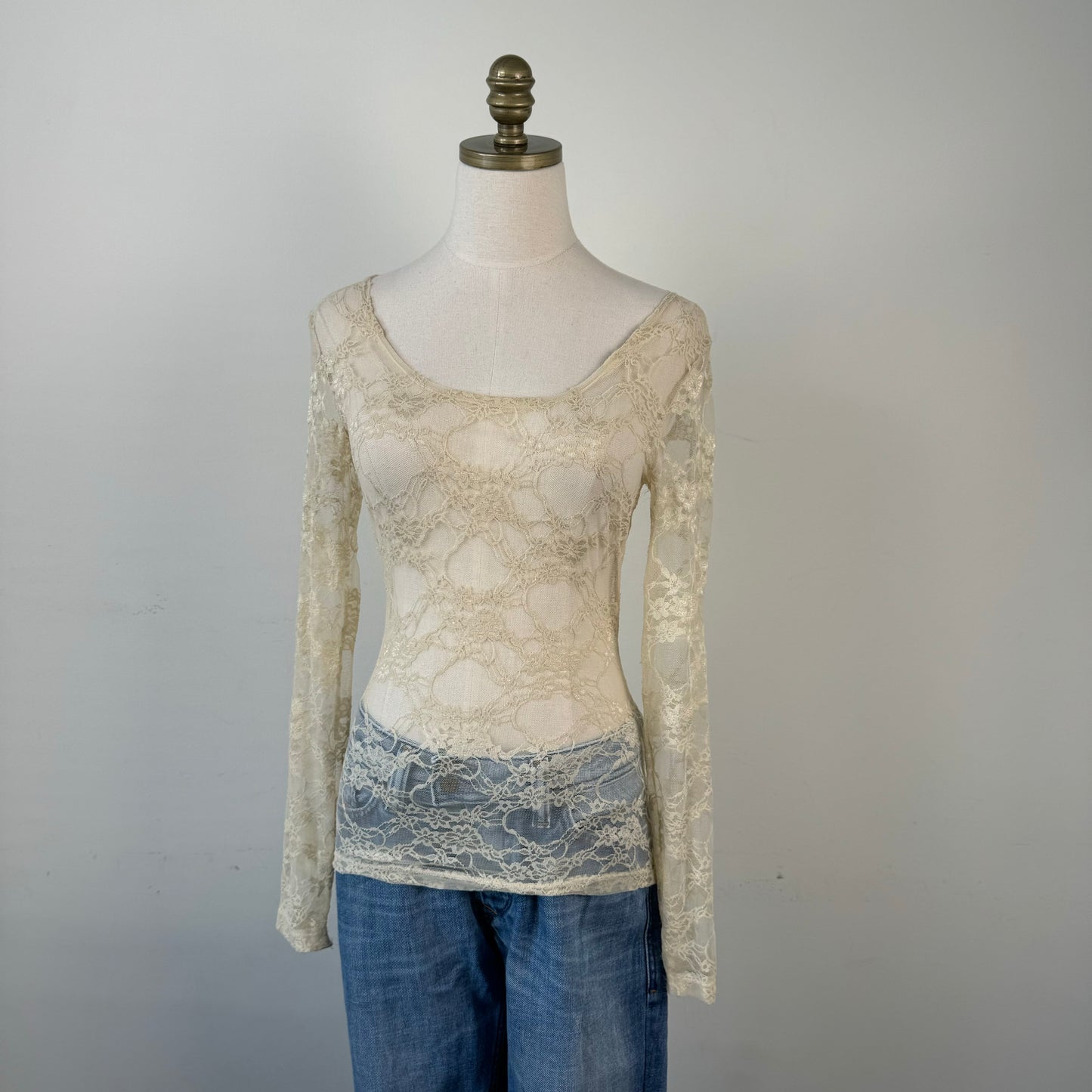 Wet Seal Cream Lace Long Sleeve Top
