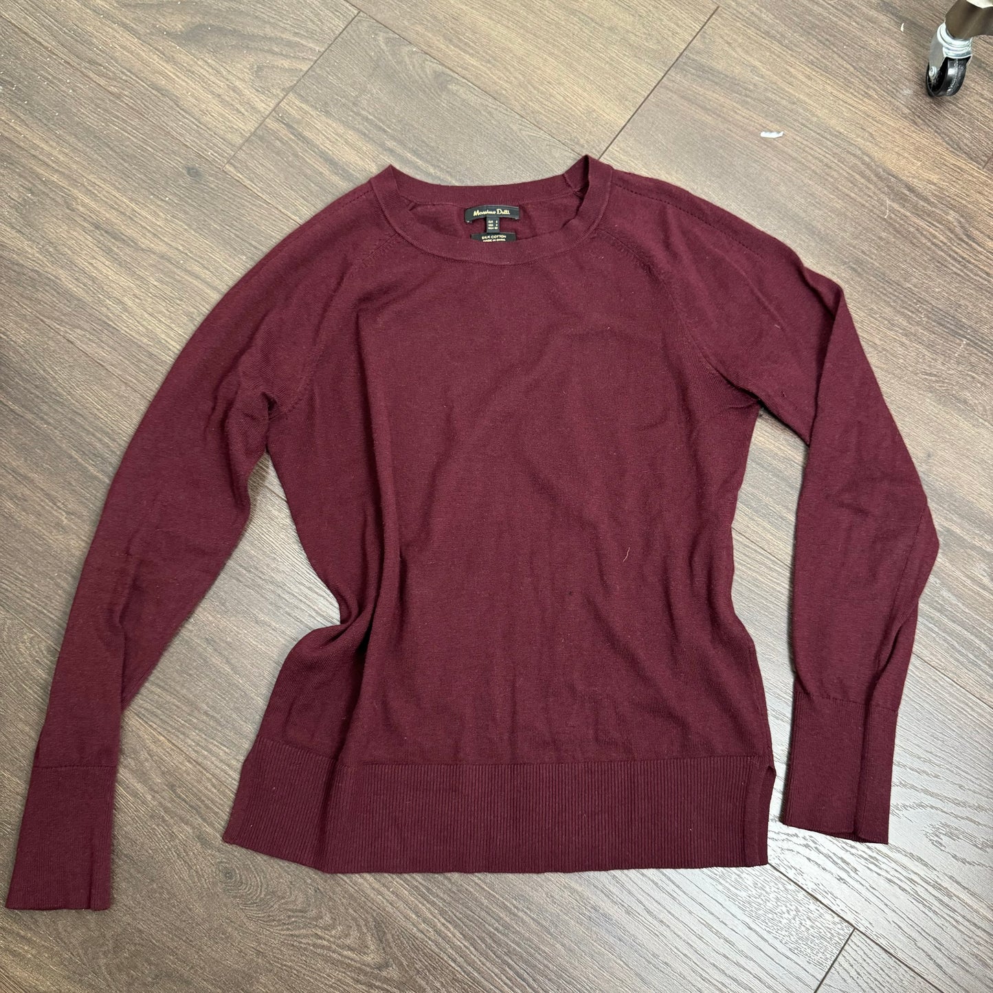Burgundy Fitted Thin Knit Sweater
