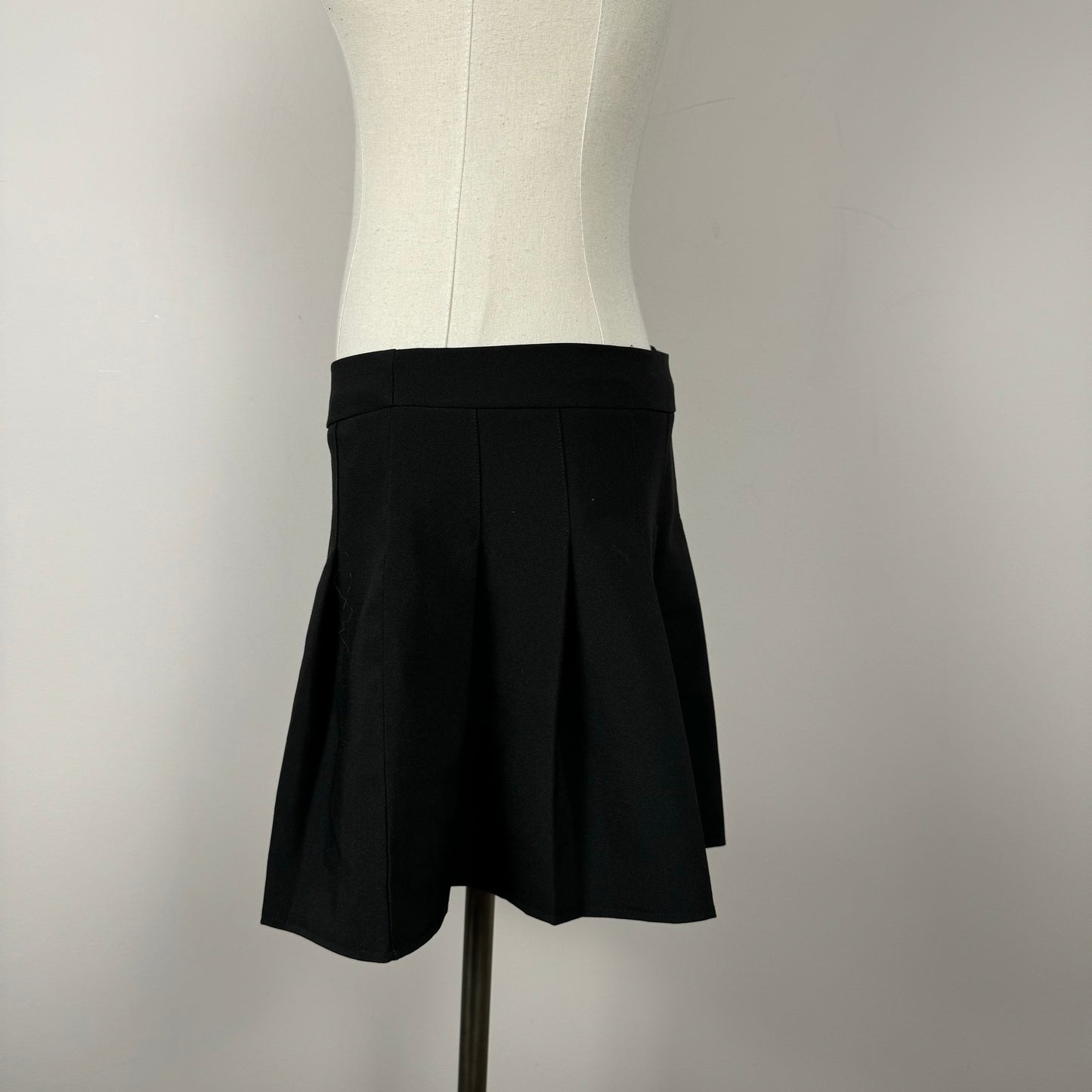 Black Pleated Mini Skirt