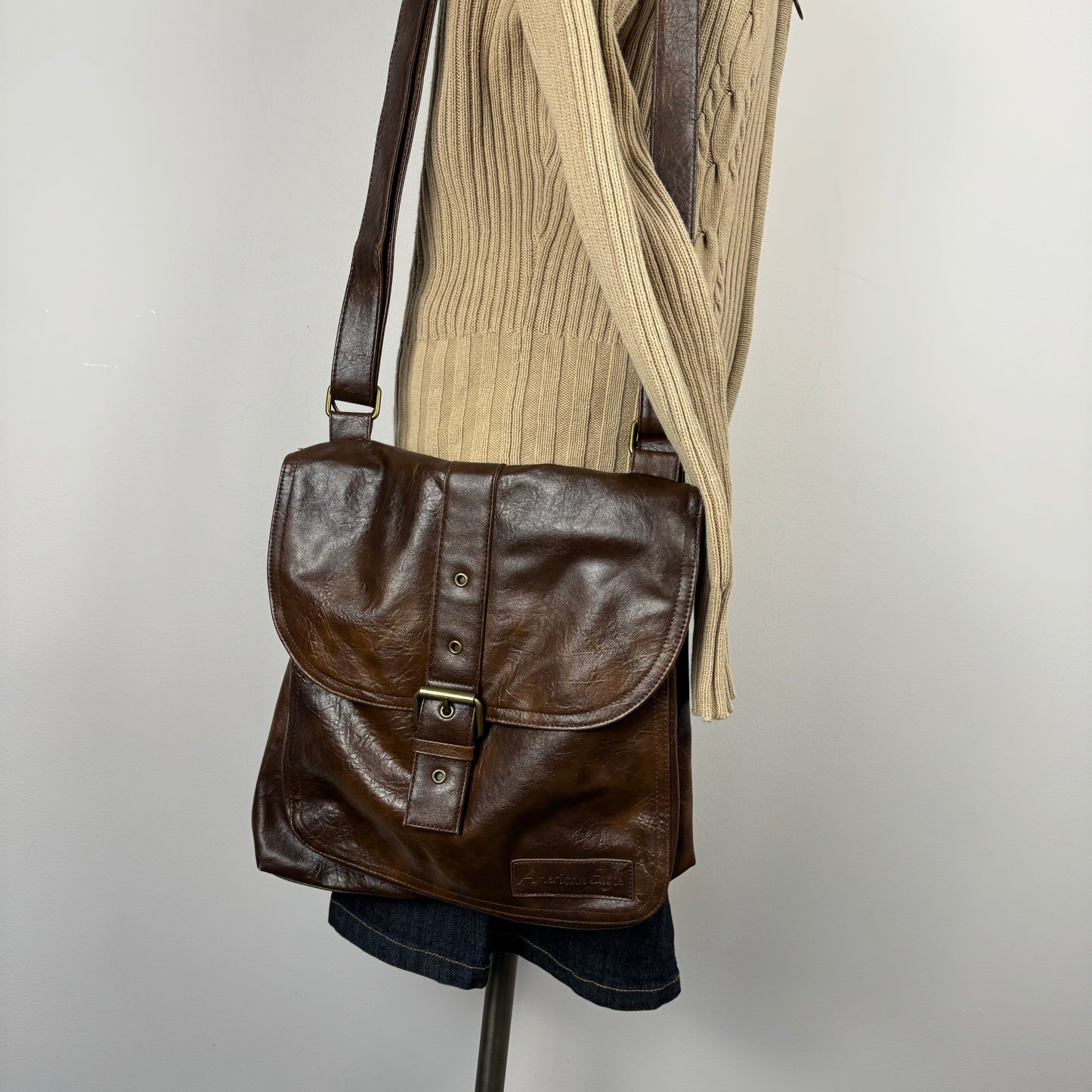 Brown Crossbody Messenger Gold Buckle Leather Bag