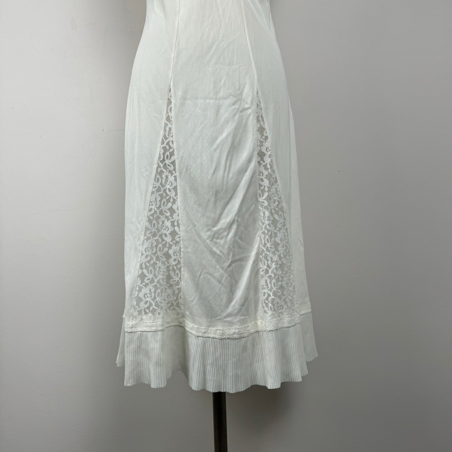 Vintage Romantic Cream Lace Slip Dress