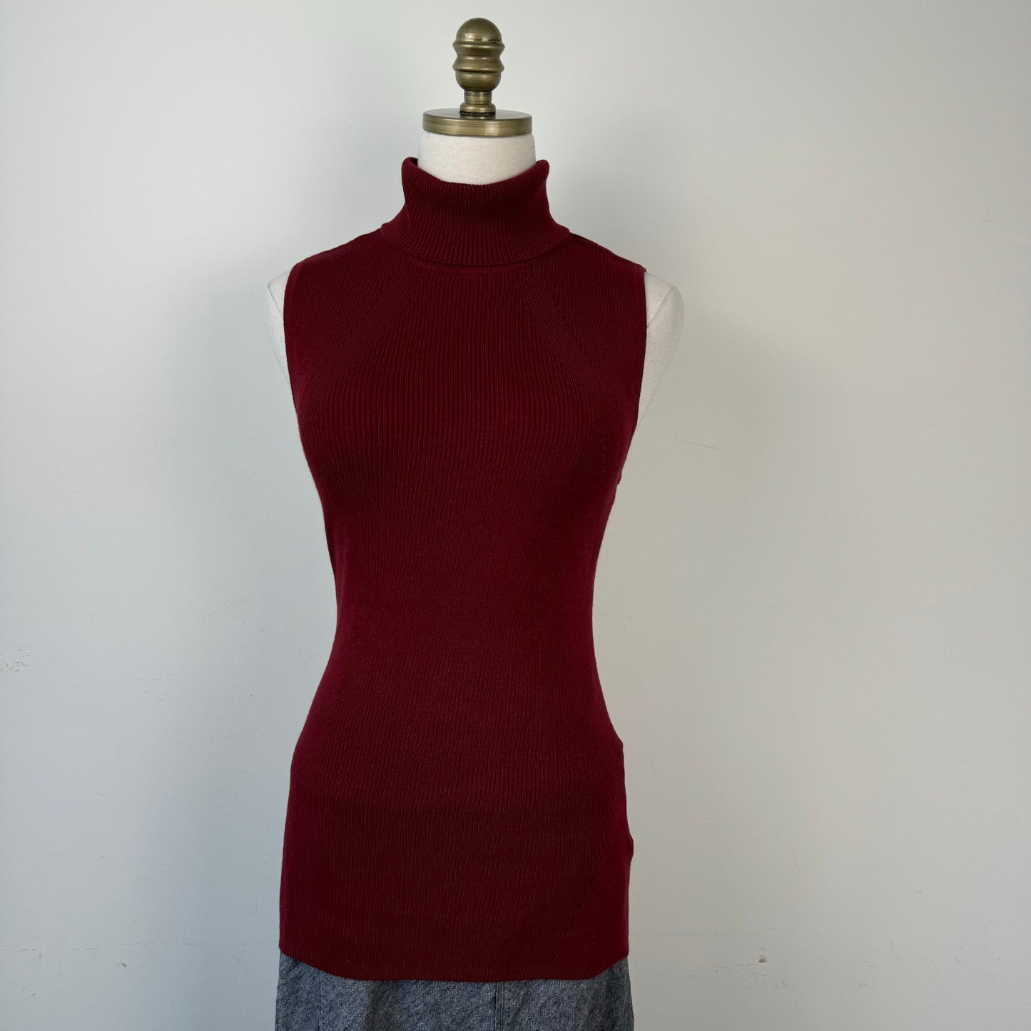 Dark Red Fitted Sleeveless Turtleneck Top