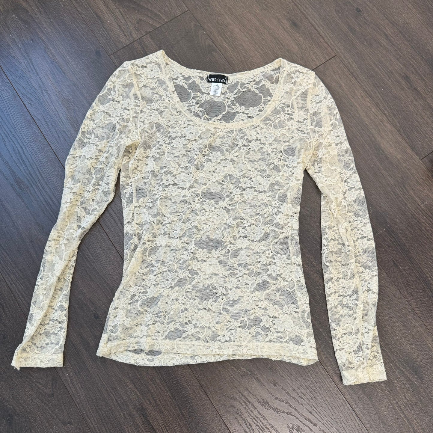 Wet Seal Cream Lace Long Sleeve Top