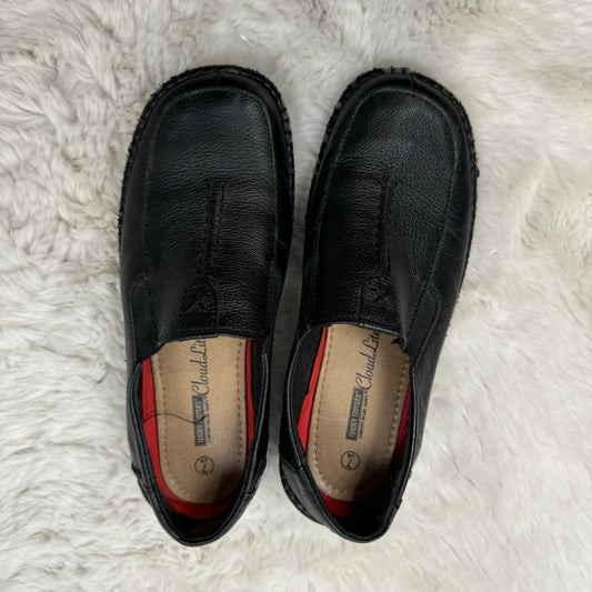 Vintage Black Leather Loafers (US 7)