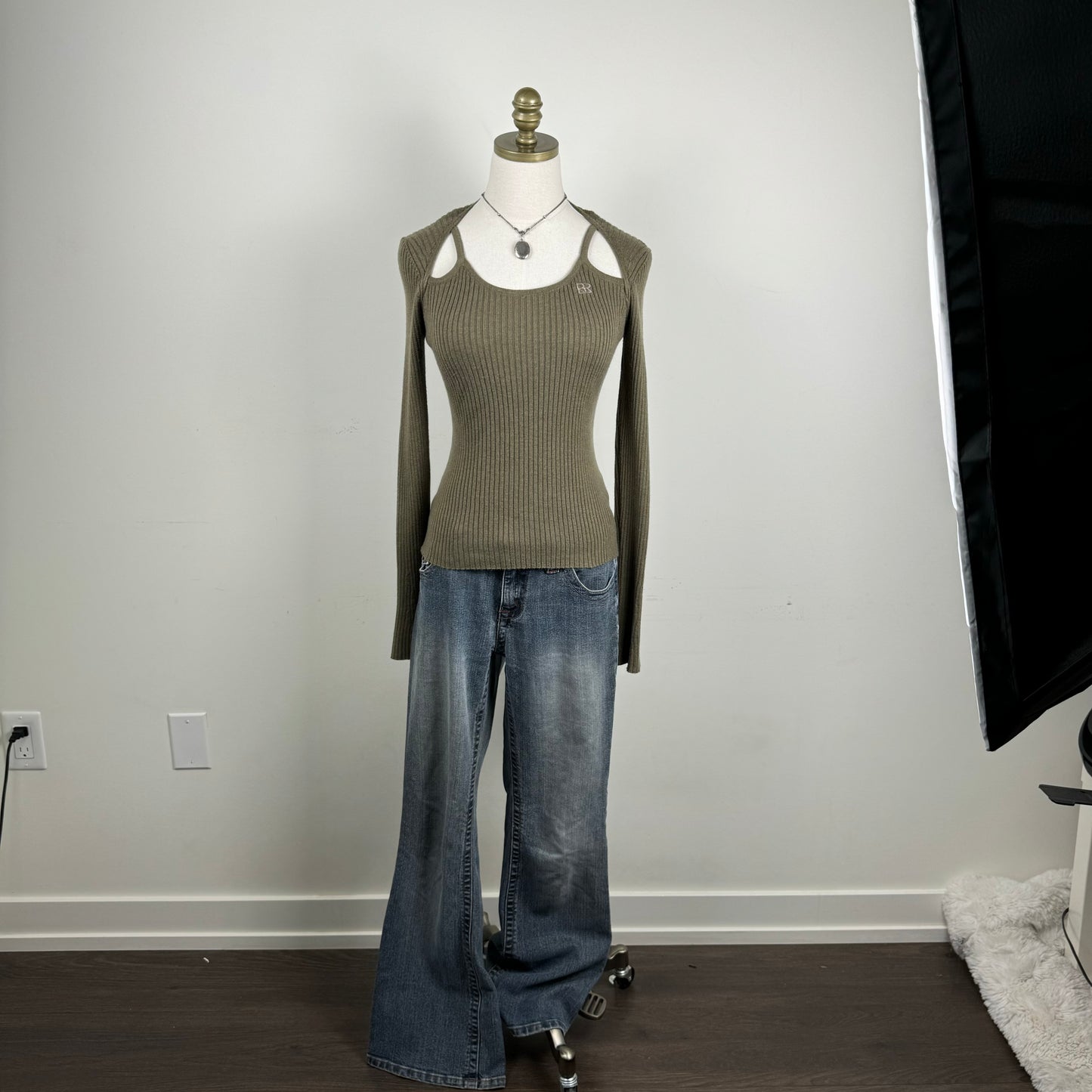 Khaki Cutout/Bolero Fitted Sweater