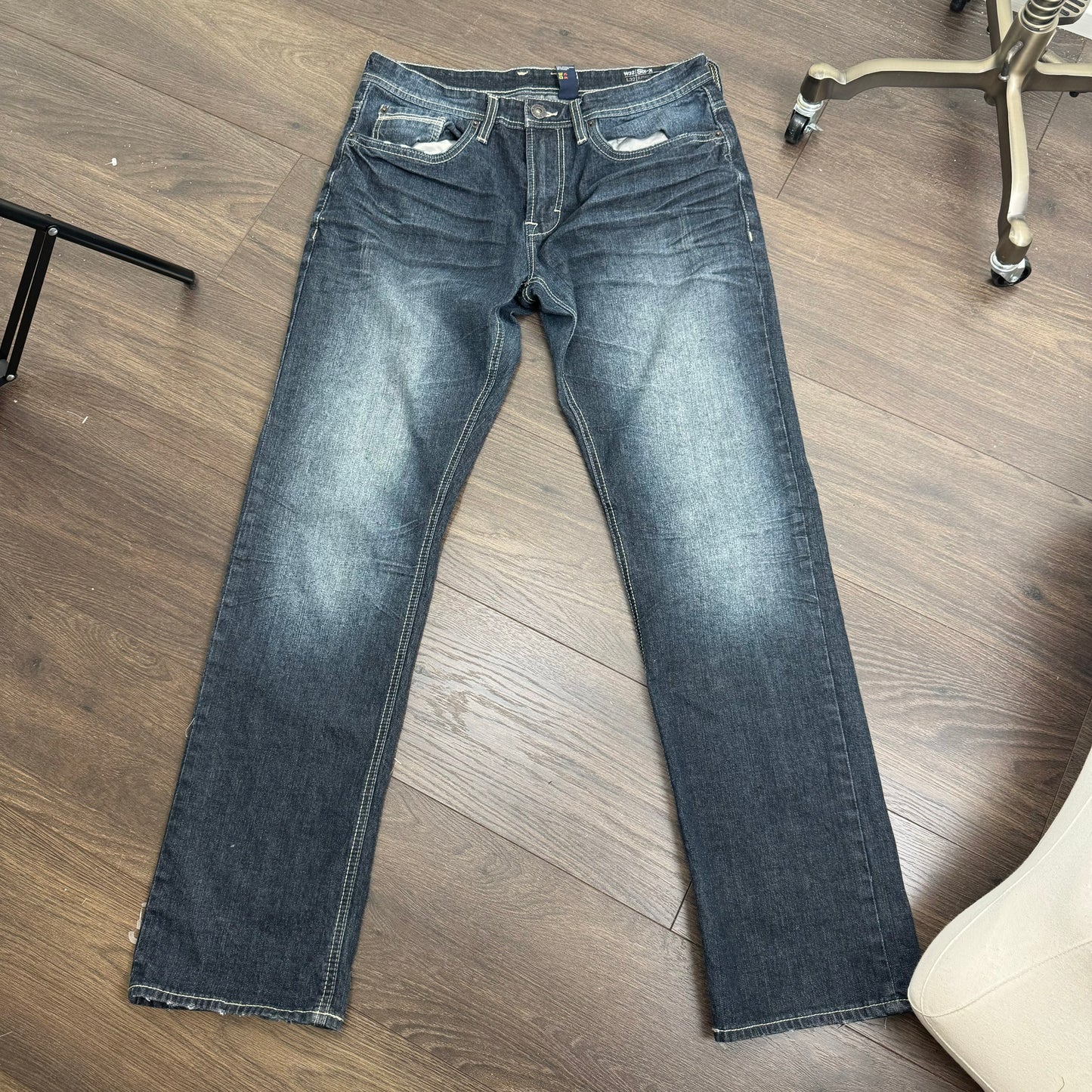 Buffalo Faded Straight Cut Jeans