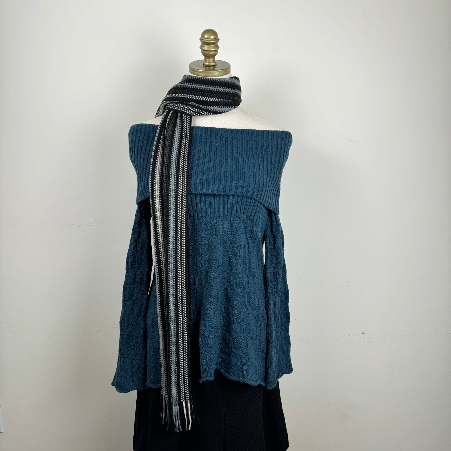 Danier Black and Grey Striped Knit Scarf