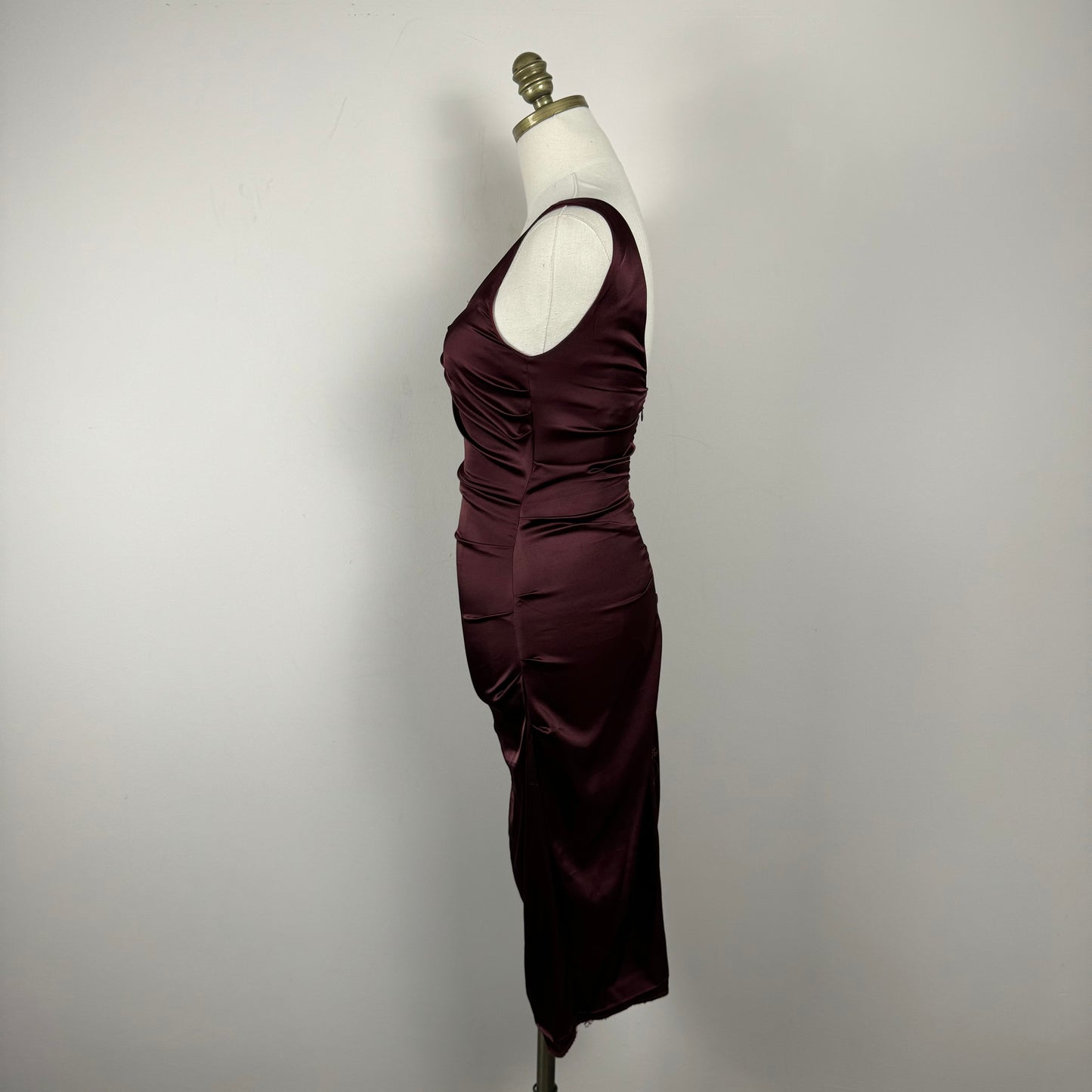 Vintage Burgundy Silky Fitted Midi Dress