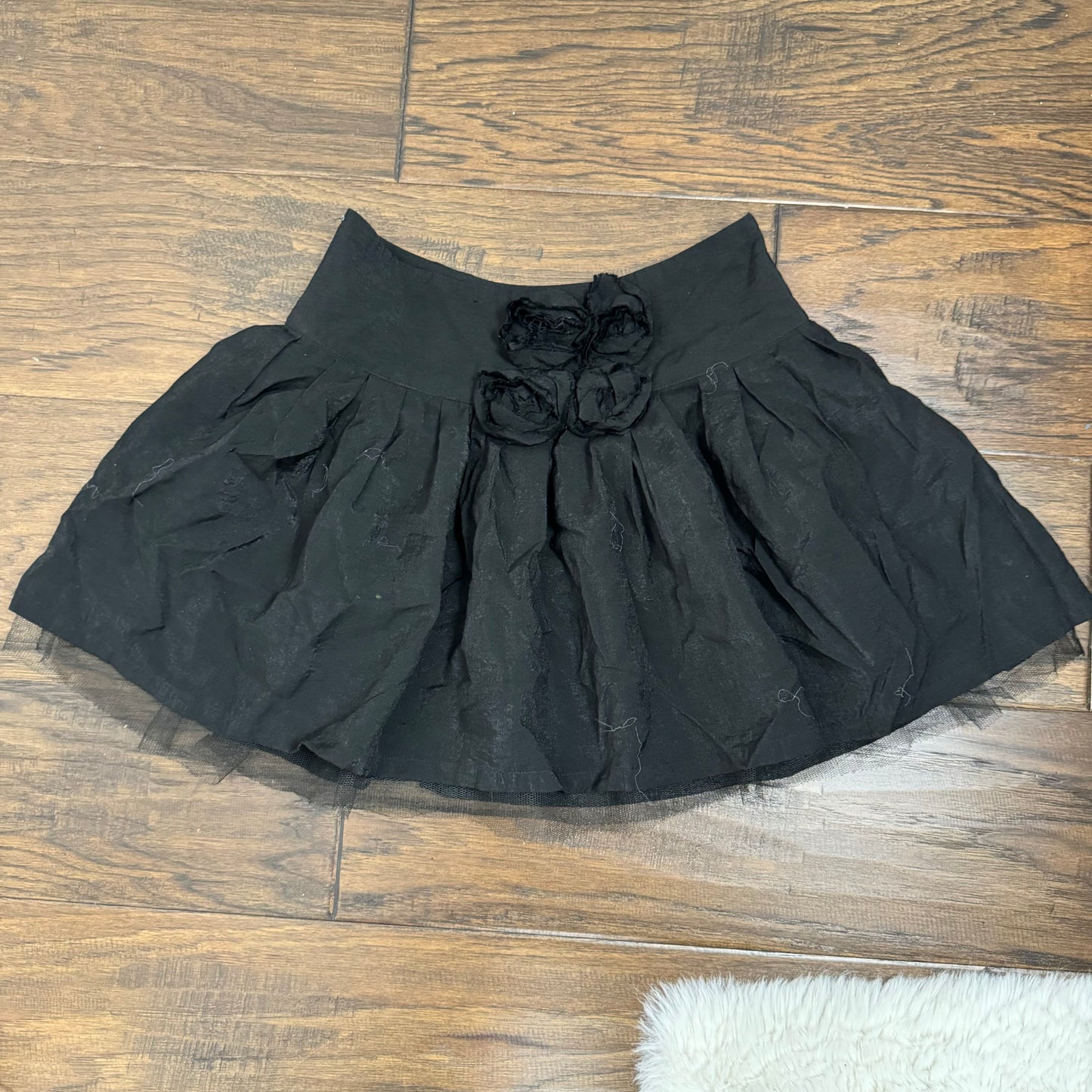 Black Bubble Hem Mini Skirt