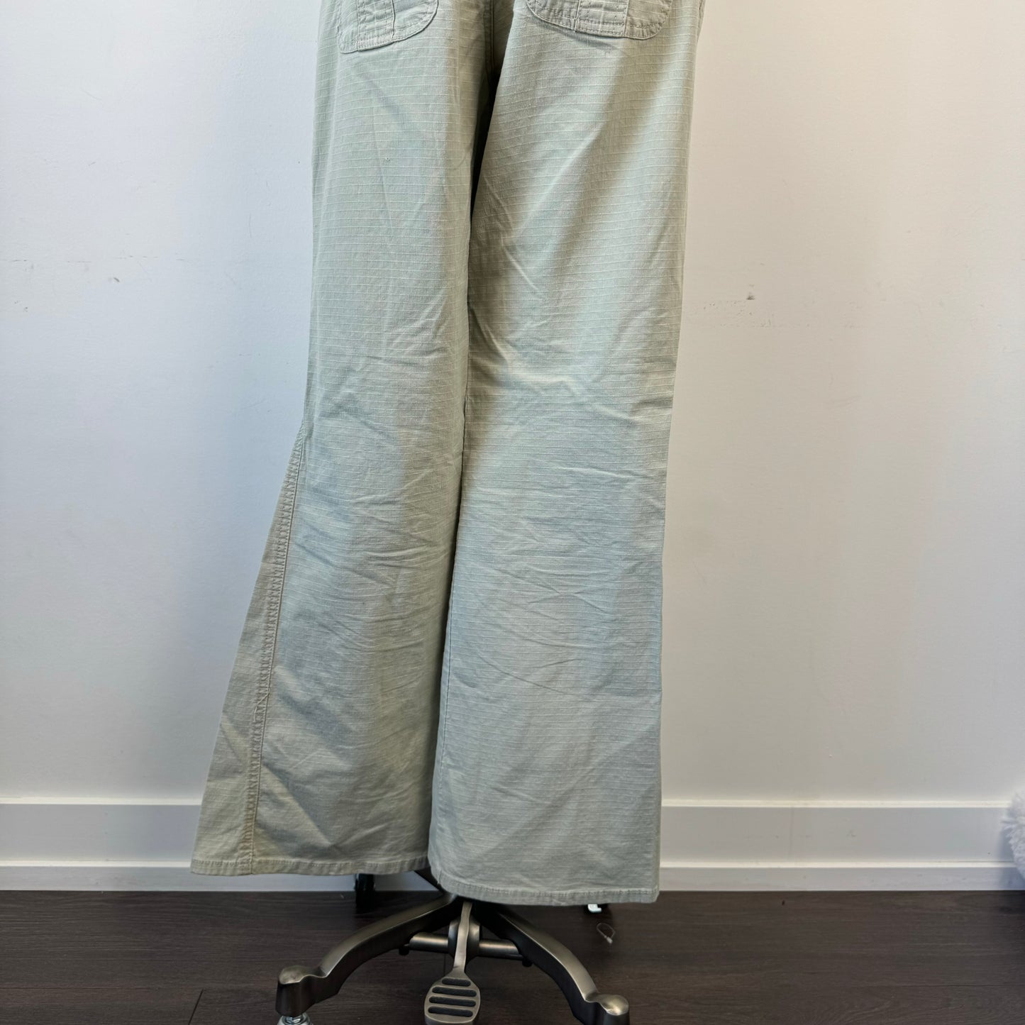 Low Rise Y2K Flared Cargo Trousers