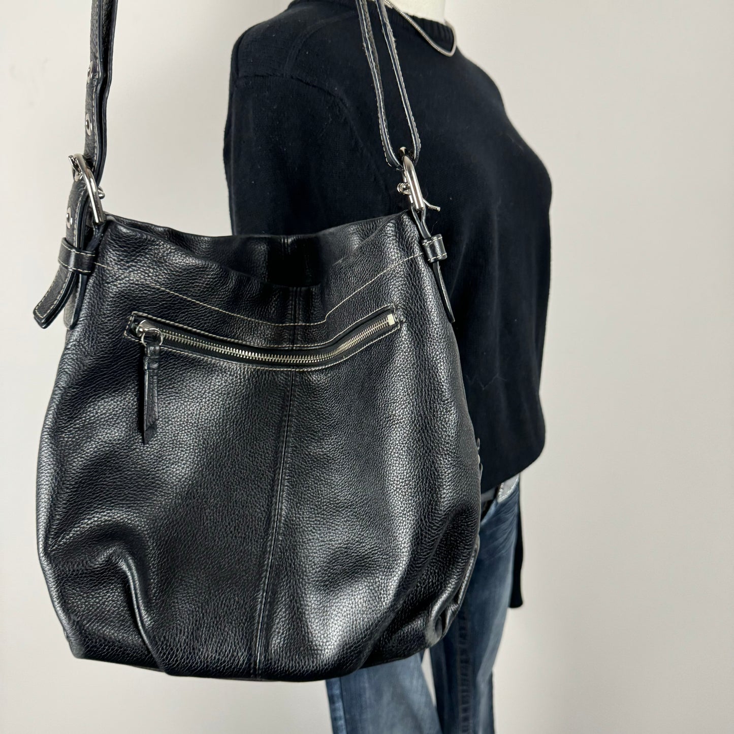 Coach Black Leather Buckled Shoulder Bag