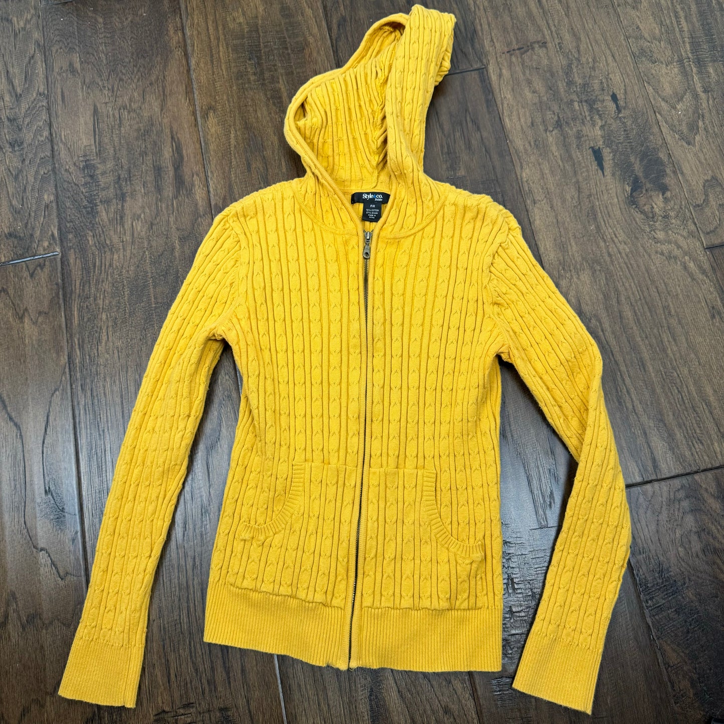 Fitted Cable Knit Zip Up Sweater