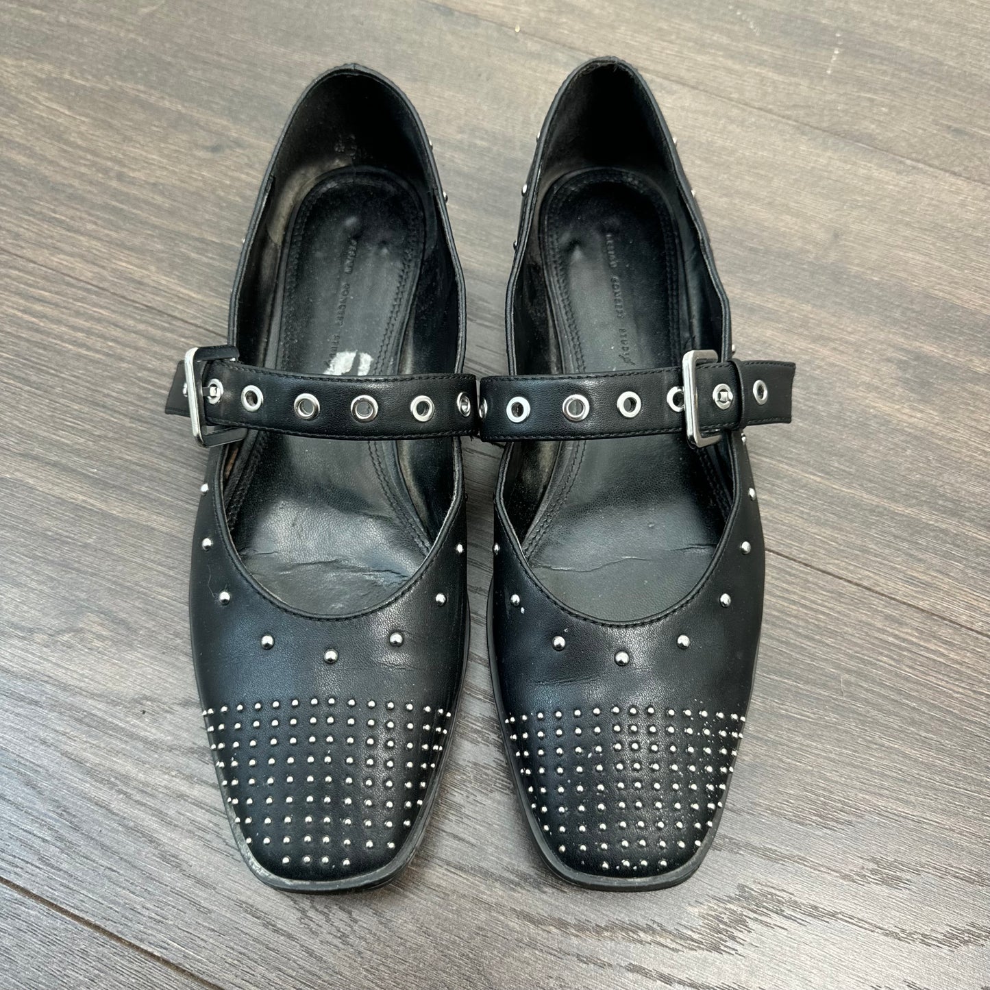 Black Studded Ballet Flats (US8-8.5)