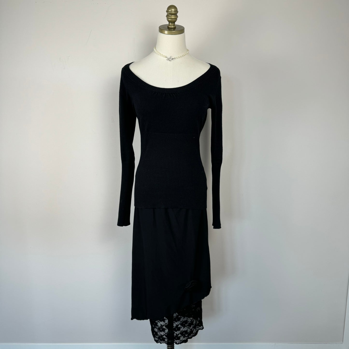Black Lace Trim Rosette Midi Skirt