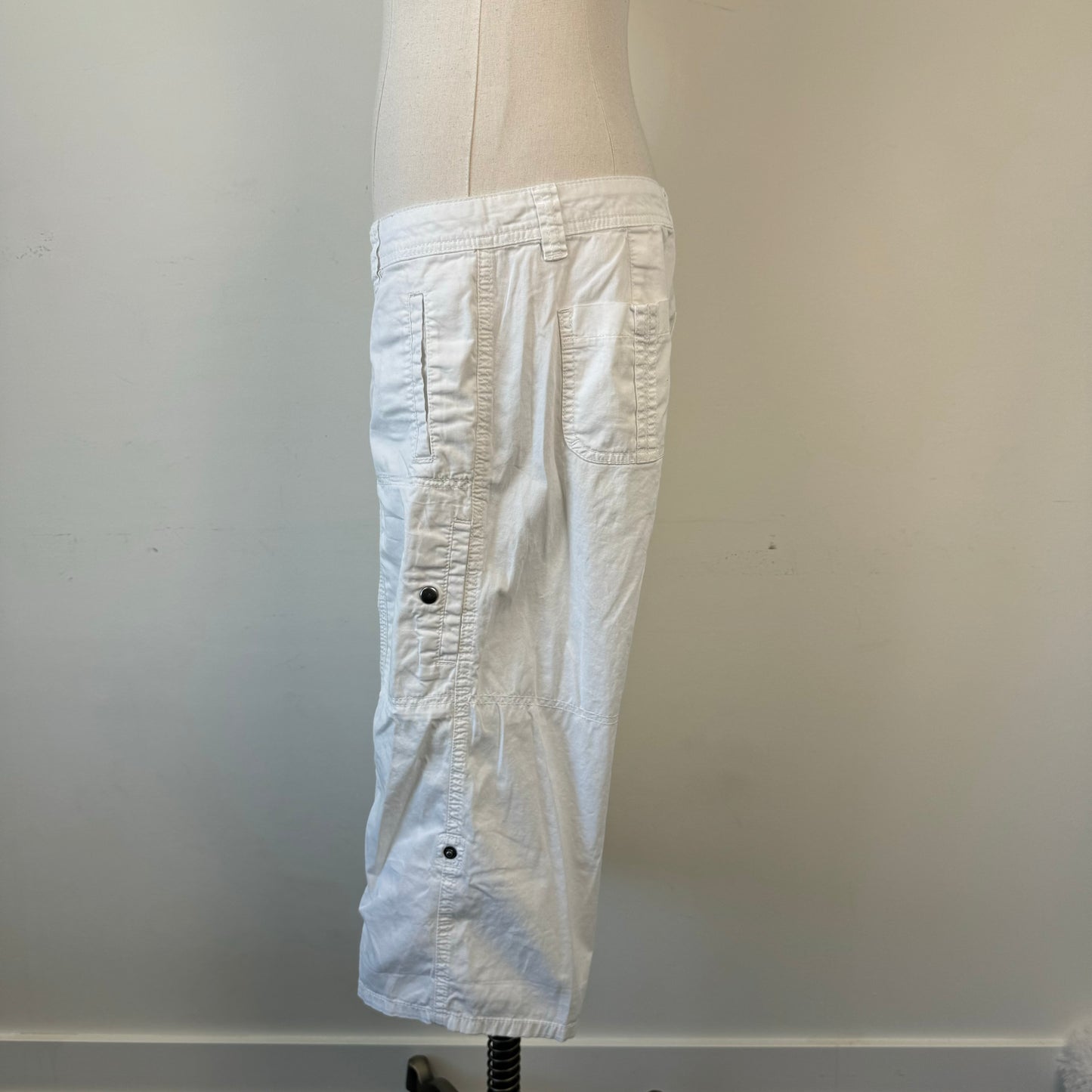 White Low Rise Cargo Capris