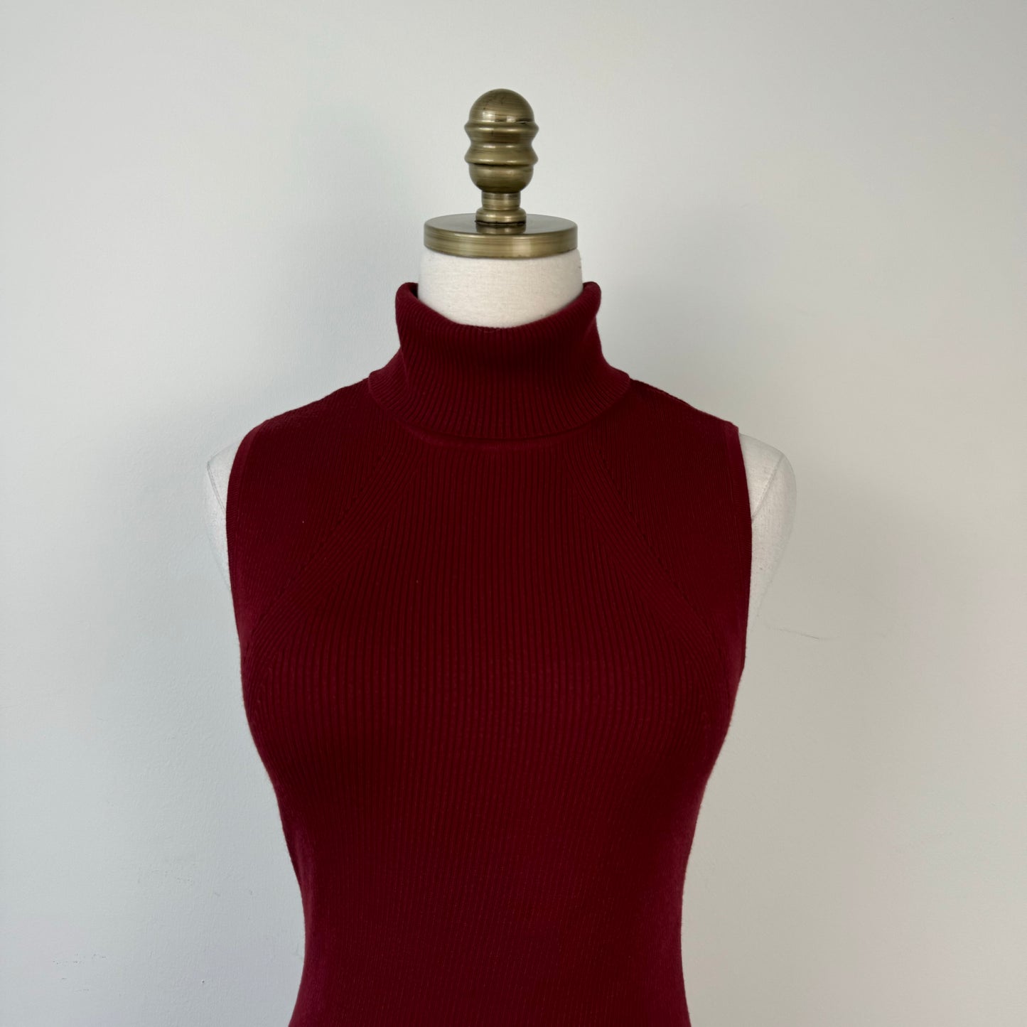 Dark Red Fitted Sleeveless Turtleneck Top