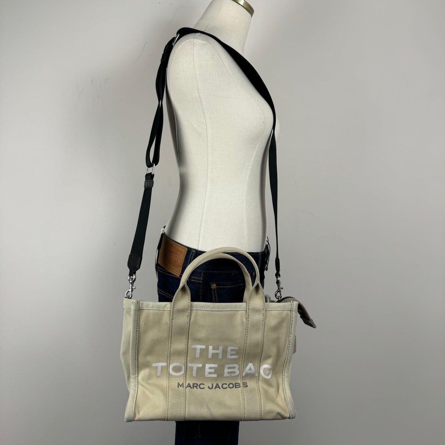 Marc Jacobs Beige 'The Tote' Bag