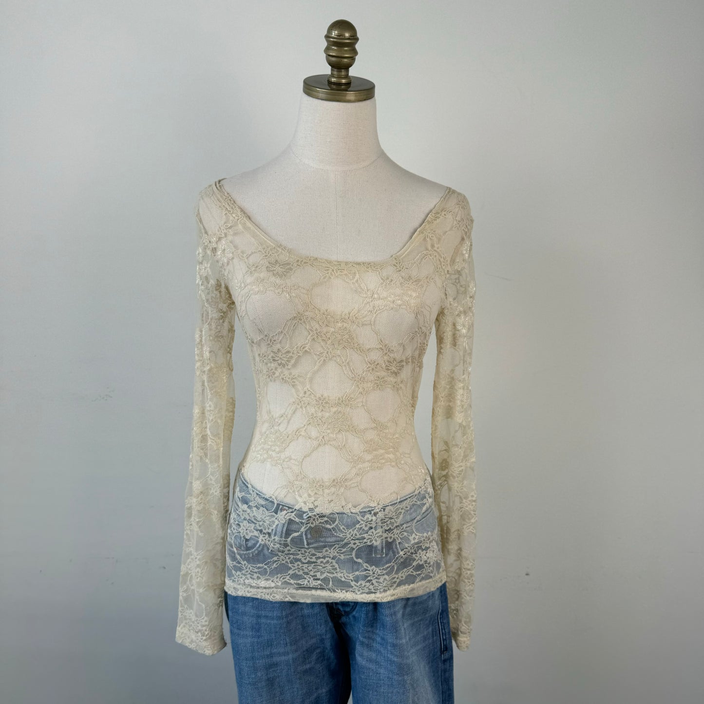 Wet Seal Cream Lace Long Sleeve Top