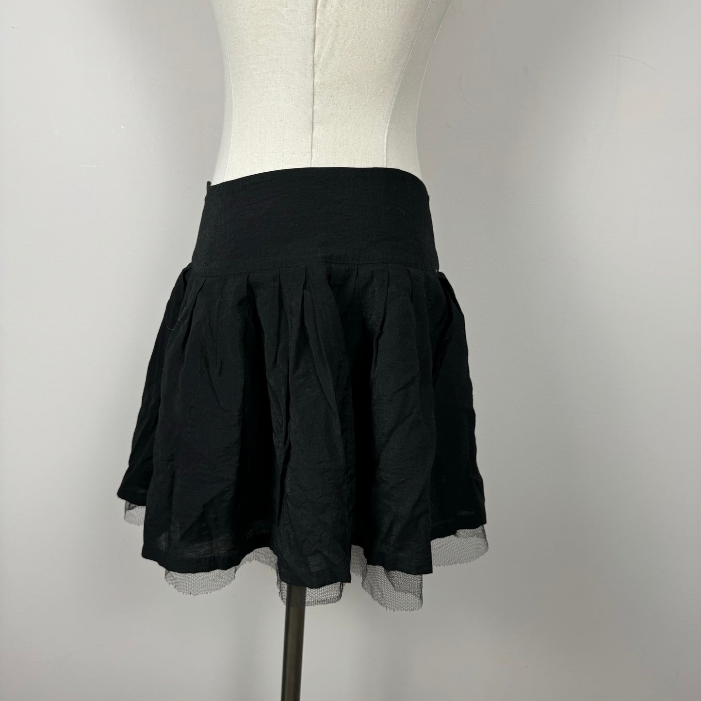 Black Bubble Hem Mini Skirt