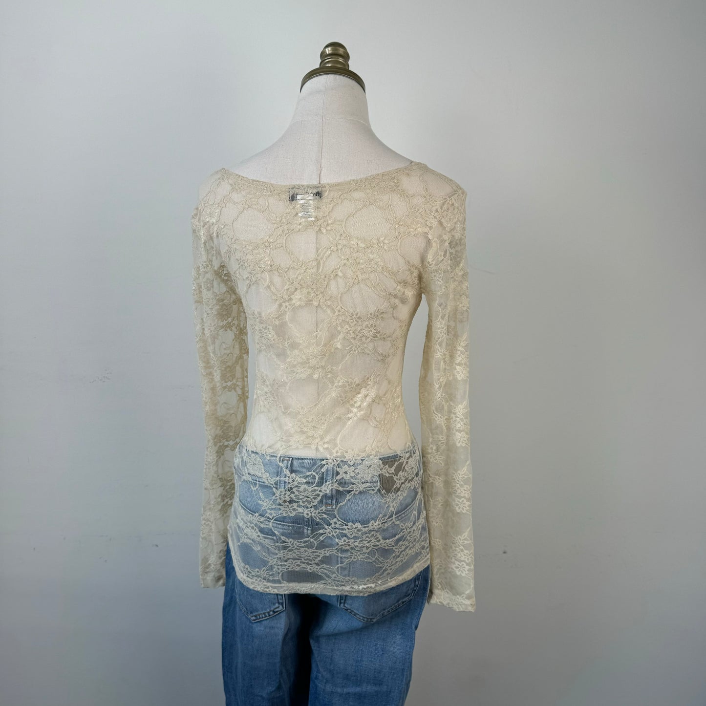 Wet Seal Cream Lace Long Sleeve Top