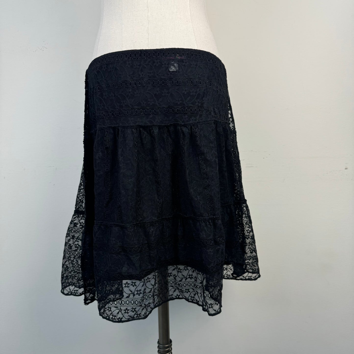 Black Lace Mesh Overlay Midi Skirt