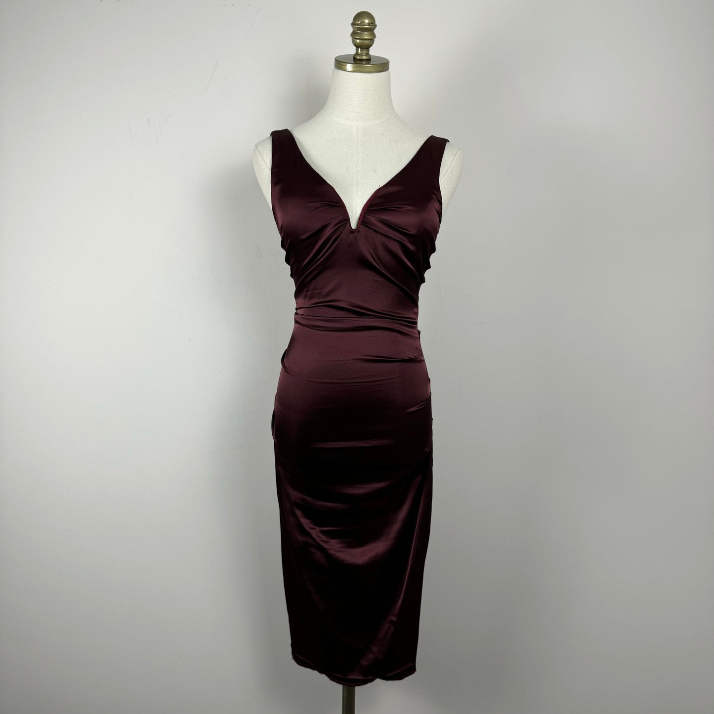 Vintage Burgundy Silky Fitted Midi Dress