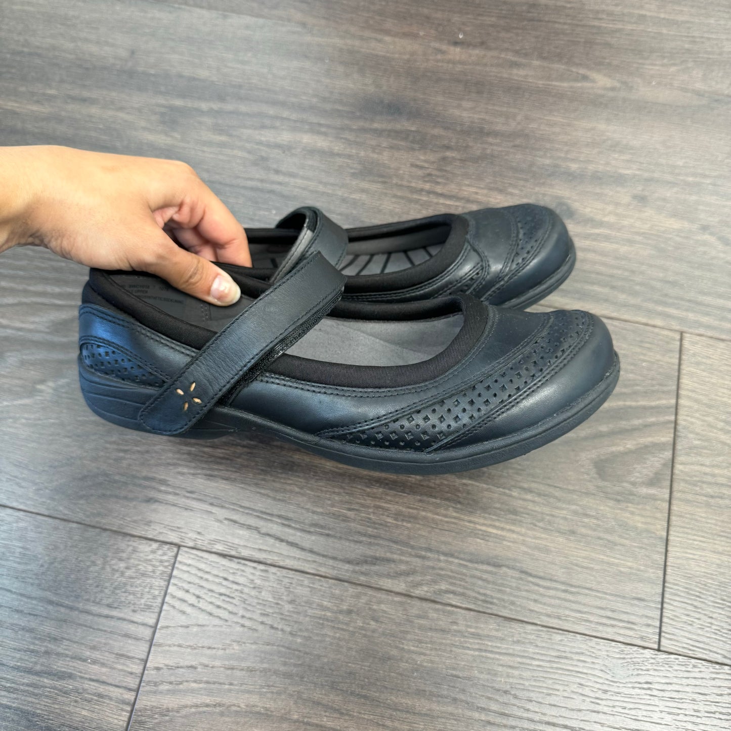 Mary Jane Sporty Ballet Flats (USW8-9)