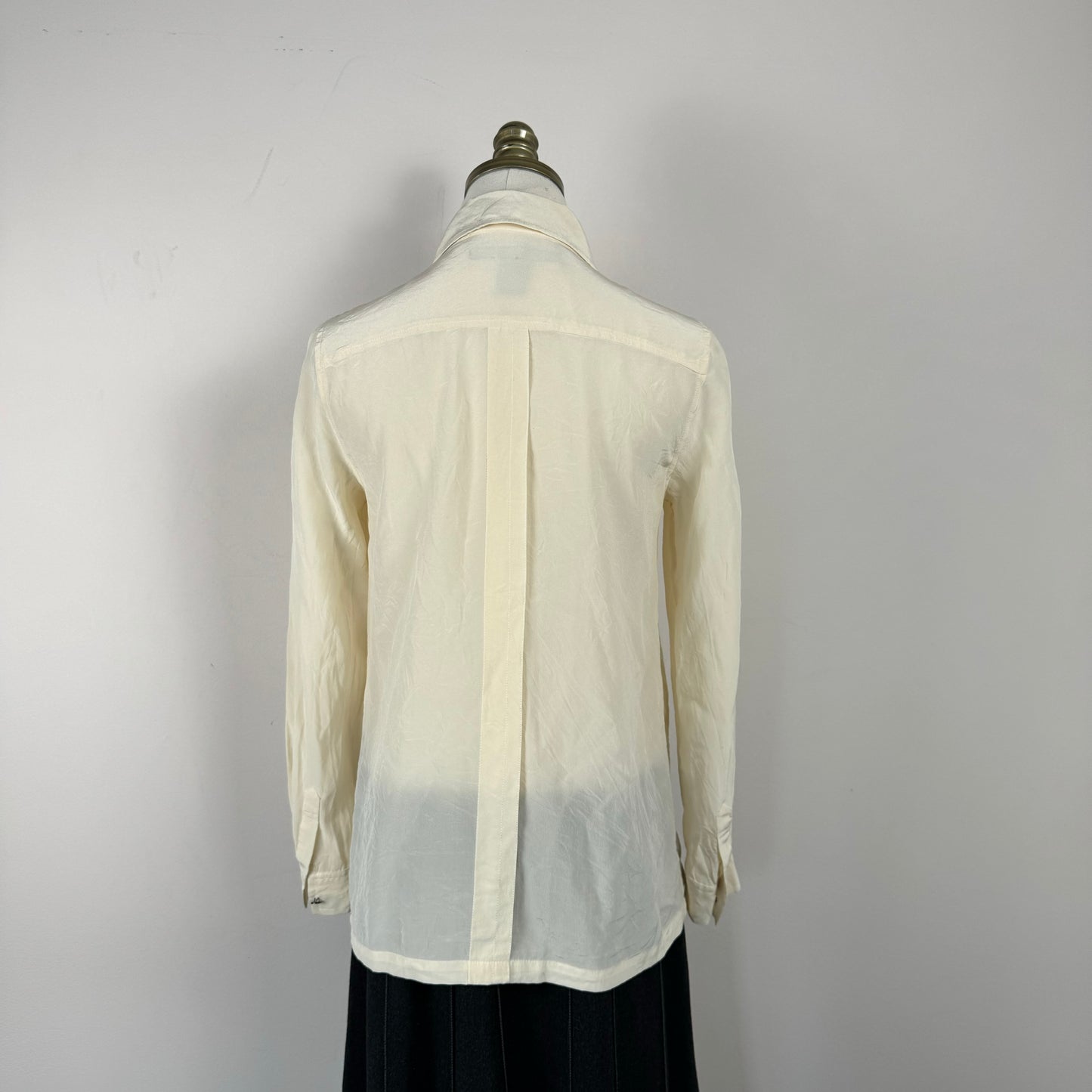 Marc Jacobs Cream 100% Silk Button Up Shirt