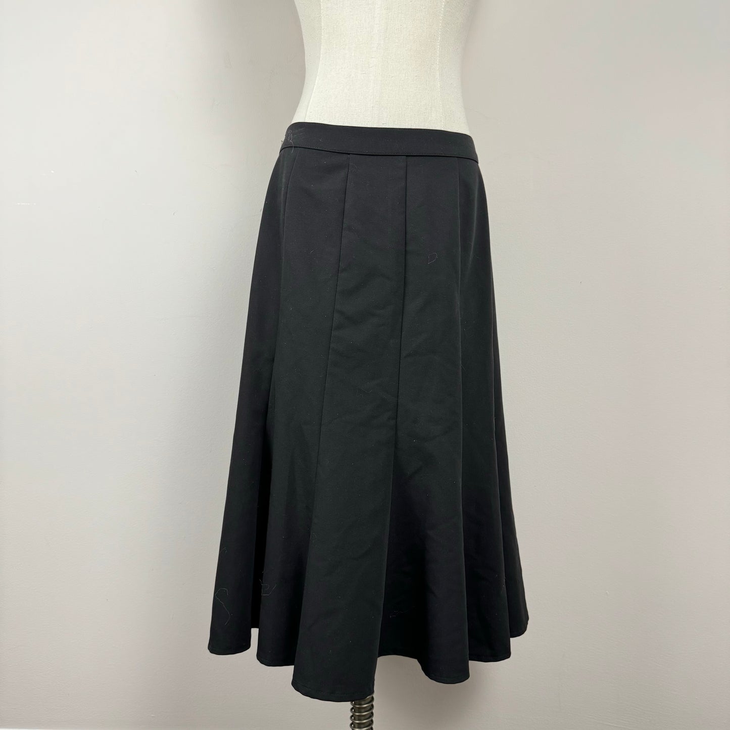 Vintage Black Relaxed Pleated Midi Skirt