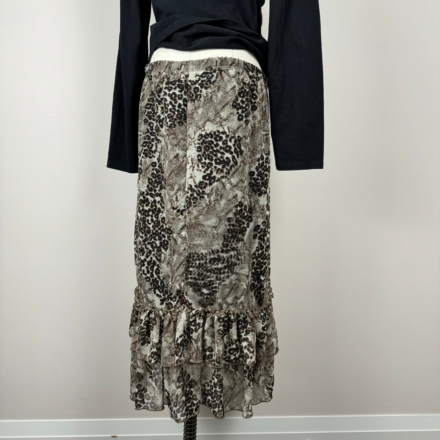 Mesh Overlay Leopard Print Ruffled Midi Skirt