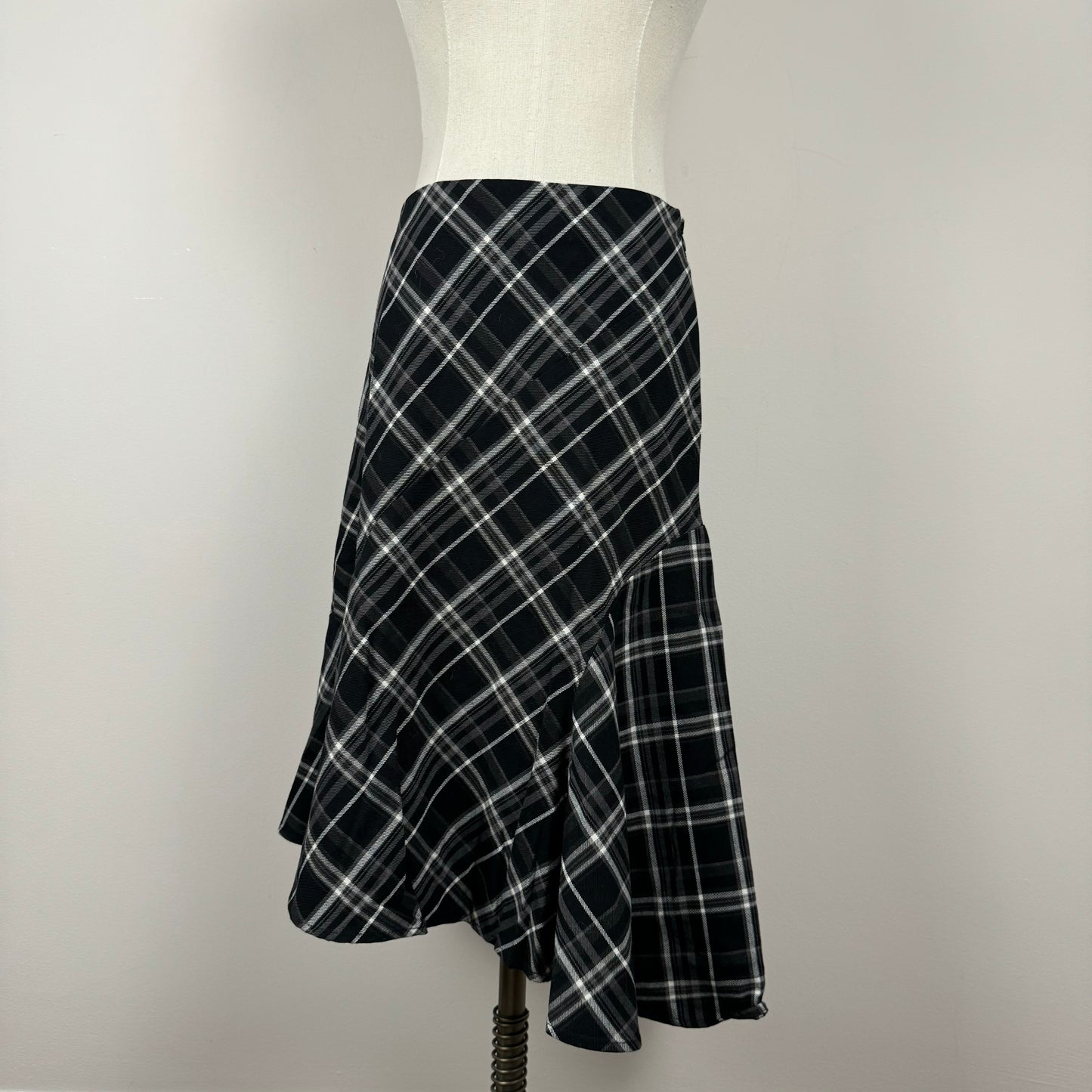 Vintage Plaid Asymmetric Midi Skirt