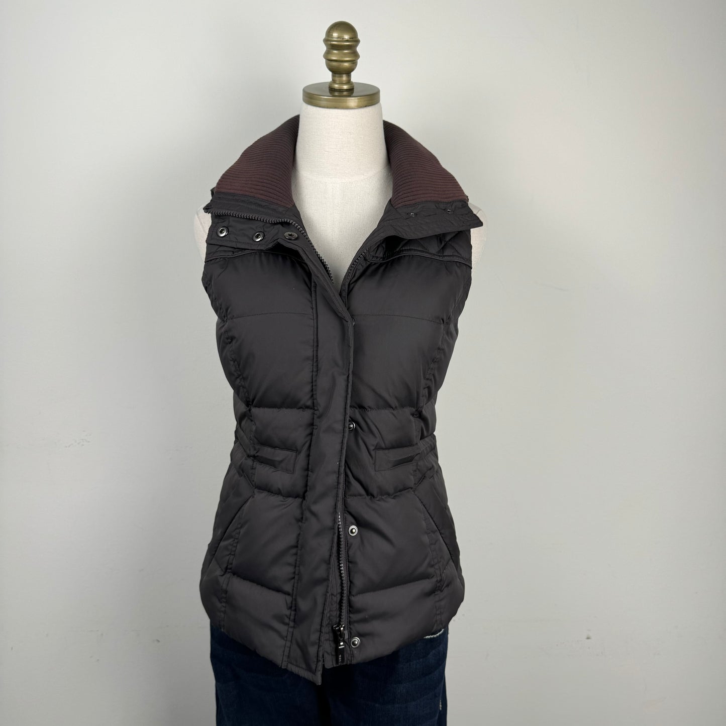 Esprit Brown Zip Up Fitted Puffer Vest