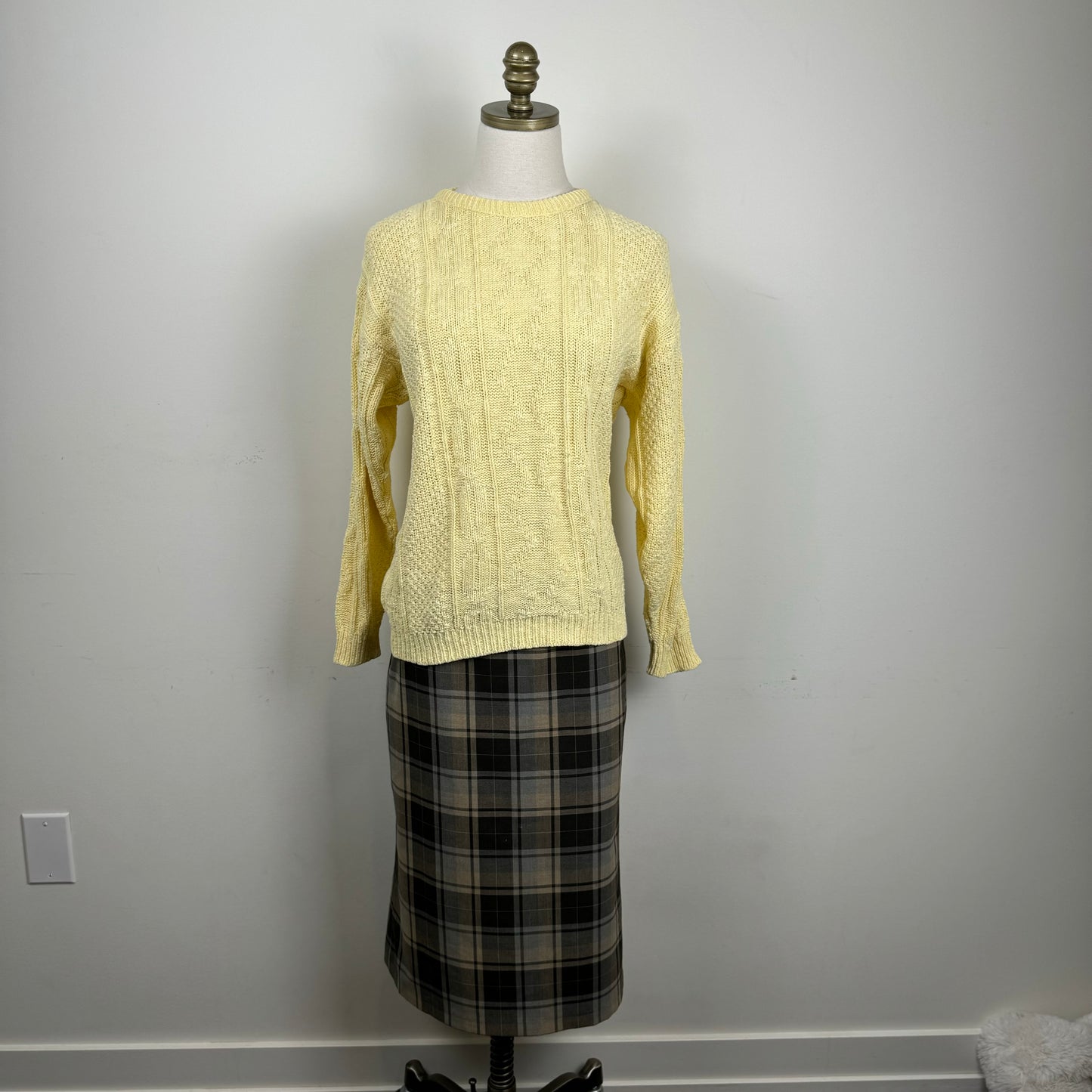 Vintage Yellow Cable Knit Crewneck Sweater