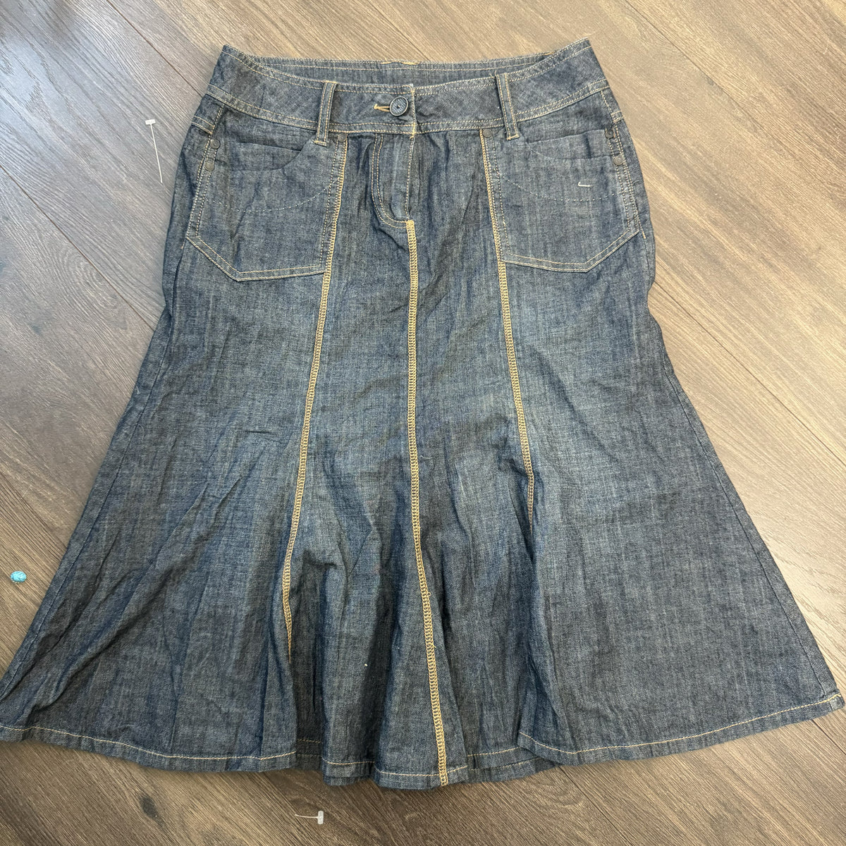 Vintage Camaieu Dark Wash Denim Pleated Midi Skirt – view 8