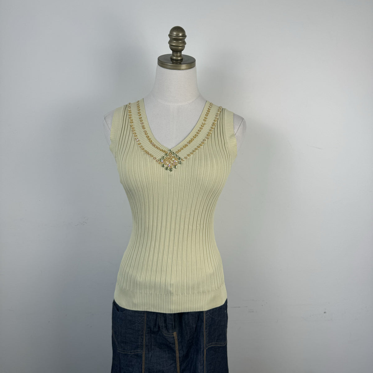 Cream Ribbed Fitted Knit Top with Gemstone Neckline Detail – view 2