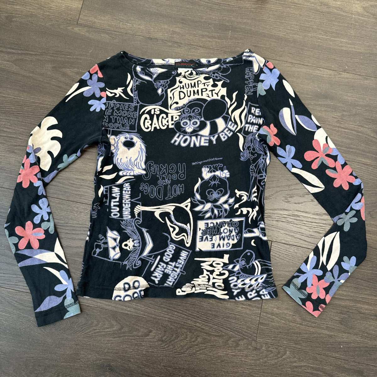 Custo Barcelona Purple Graphic Print Long Sleeve Boat Neck Top – view 9