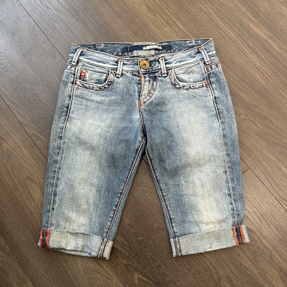 Y2K Miss Sixty Light Wash Denim Capris – view 7