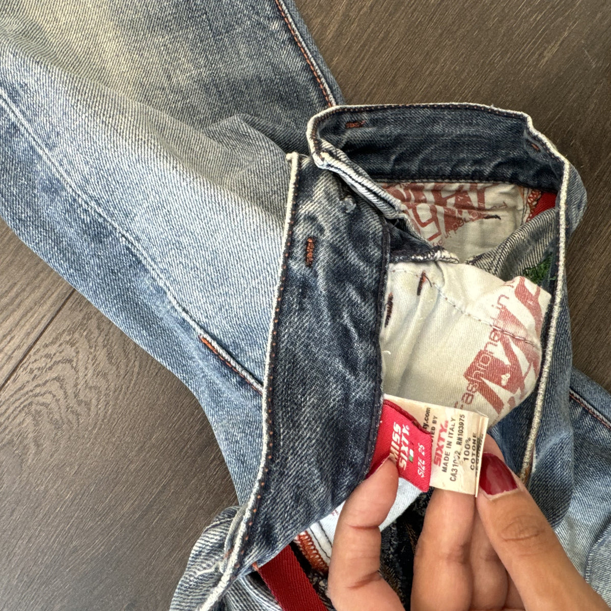 Y2K Miss Sixty Light Wash Denim Capris – view 4