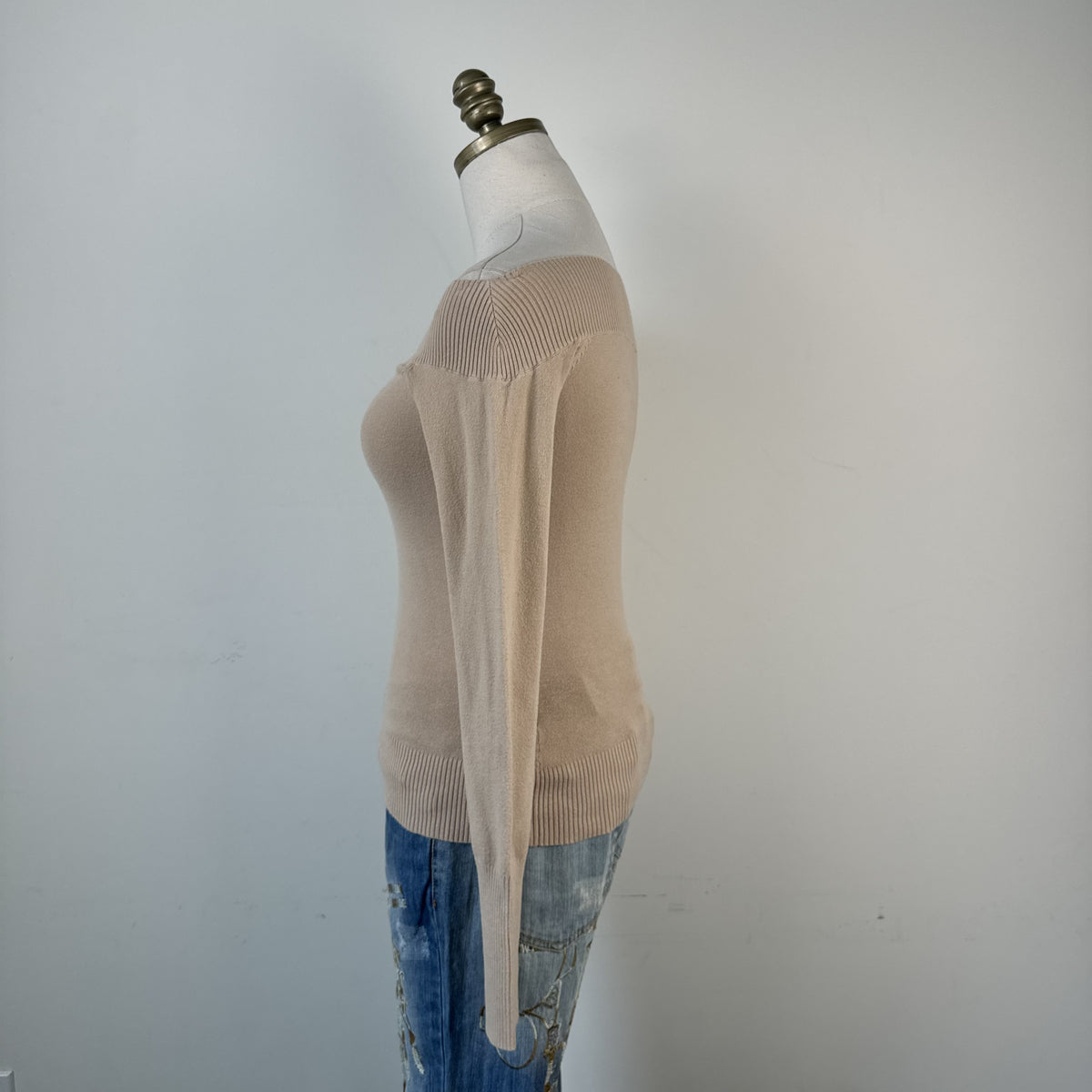 Vintage Jacob Beige Off Shoulder Fitted Knit Long Sleeve Top – view 4