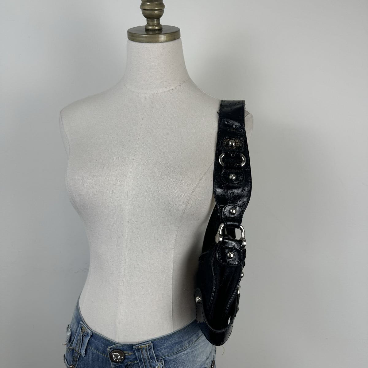 Vintage Y2K Guess Silver Studded Buckle Shoulder Bag – view 7