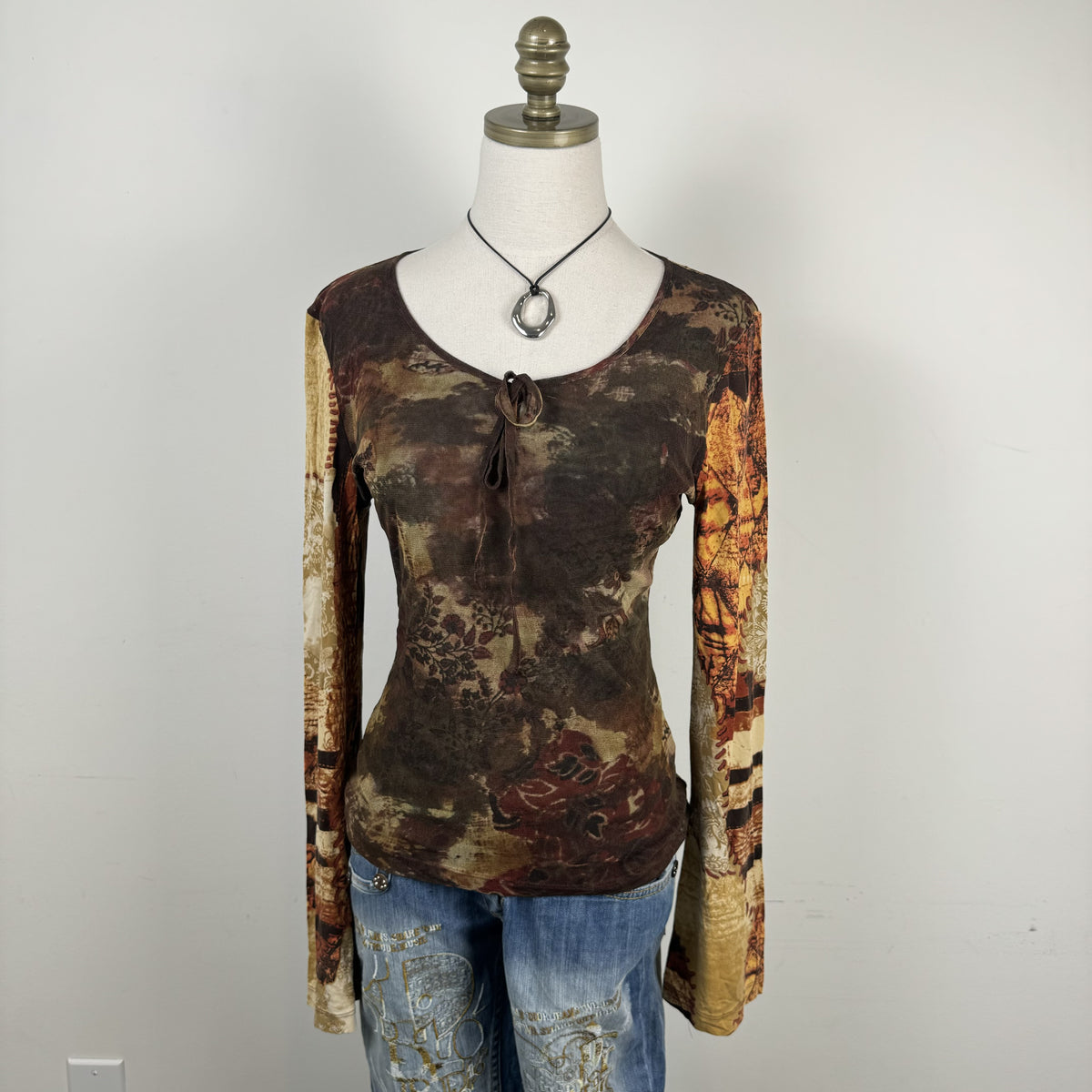 Vintage Luisa Cerano Graphic Print Mesh Bell Sleeve Top – view 7