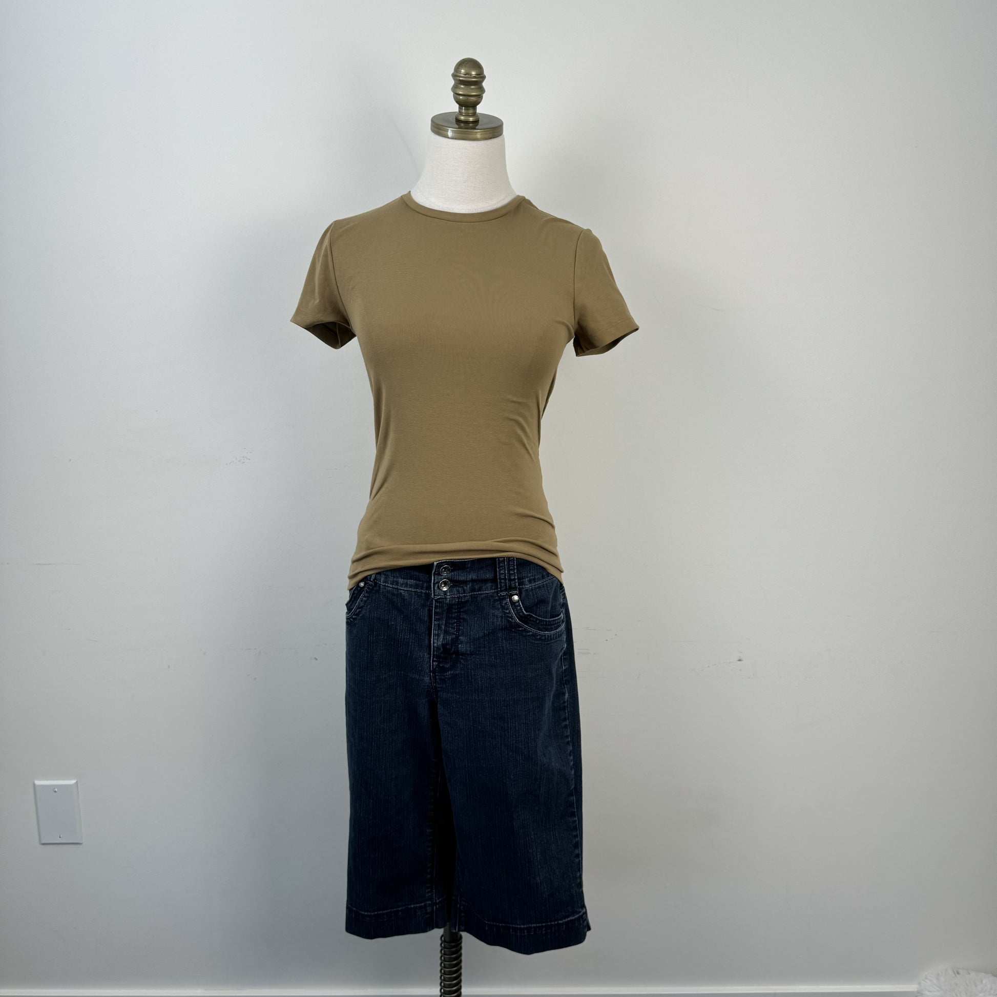 Khaki Fitted Short Sleeve Top – view 3