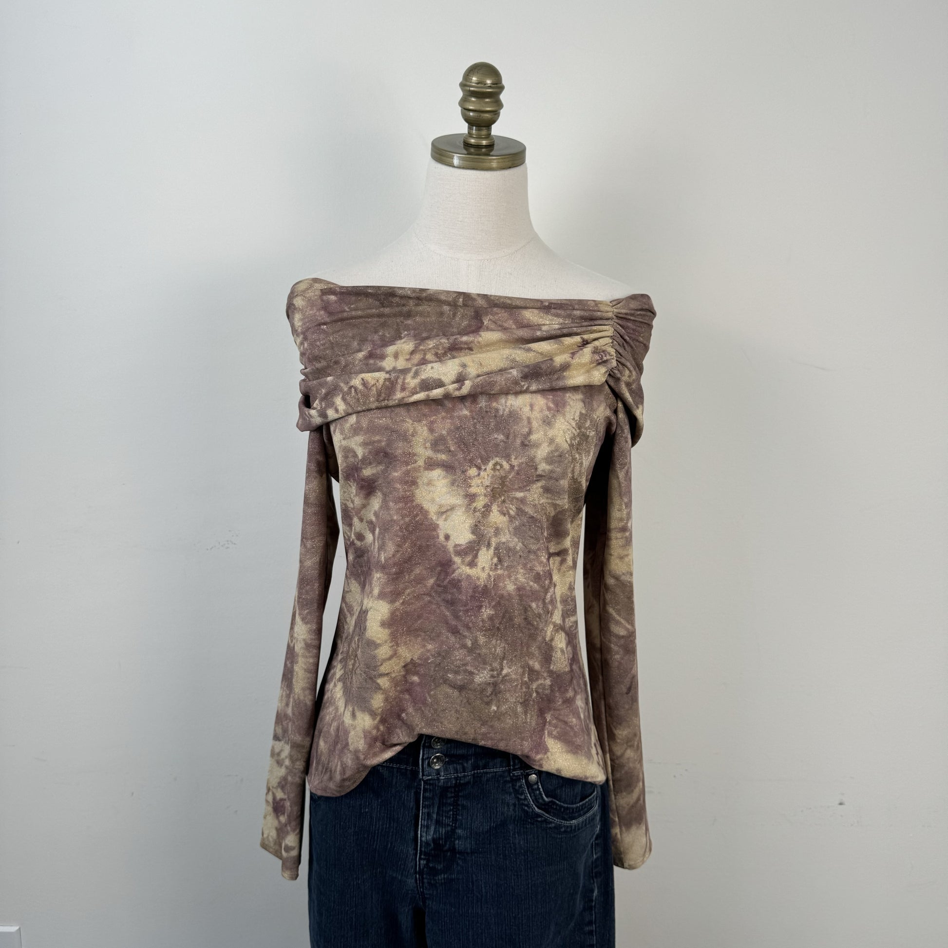 Artistic Print Off Shoulder Top – view 2
