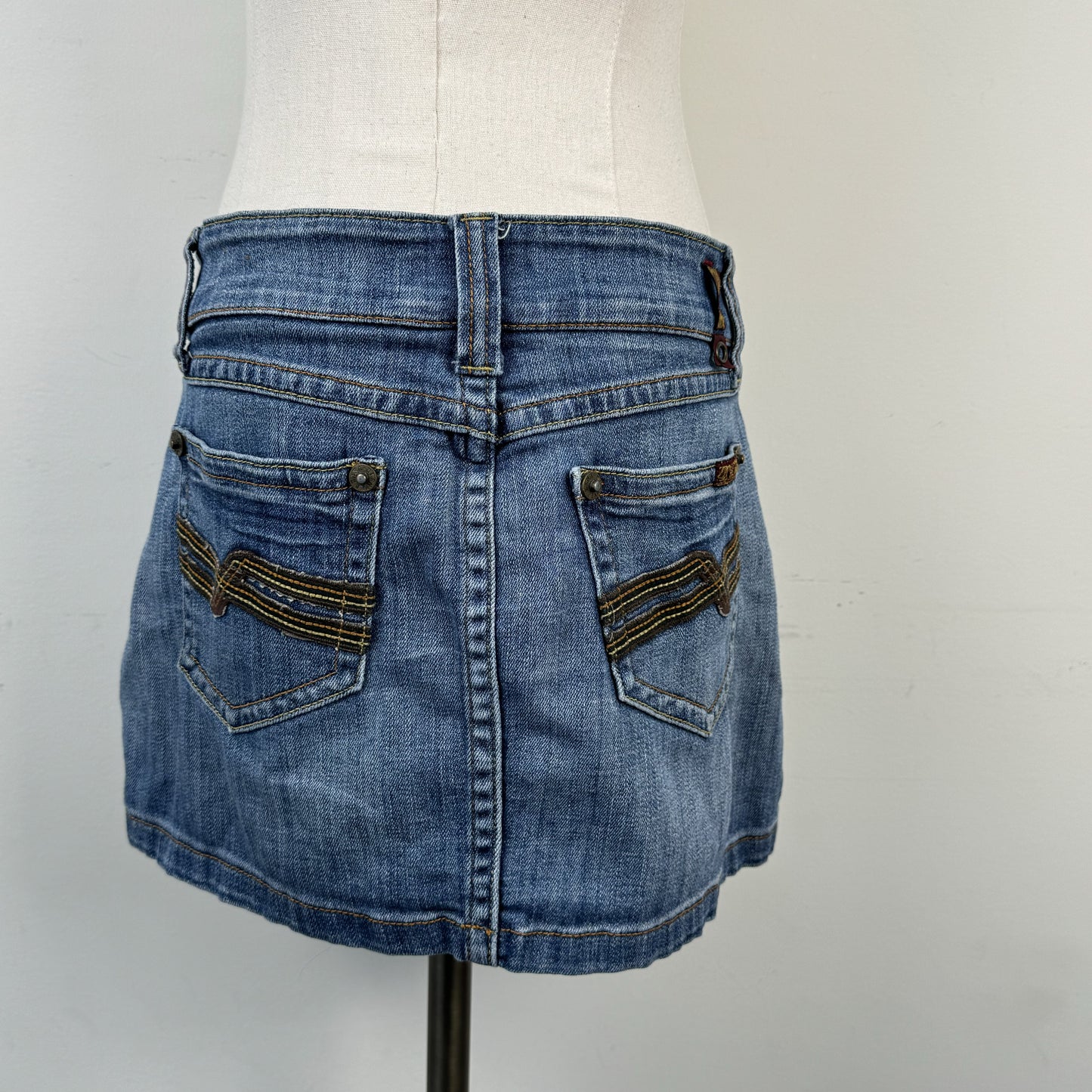 Y2K Light Wash Asymmetric Denim Mini Skirt – view 4