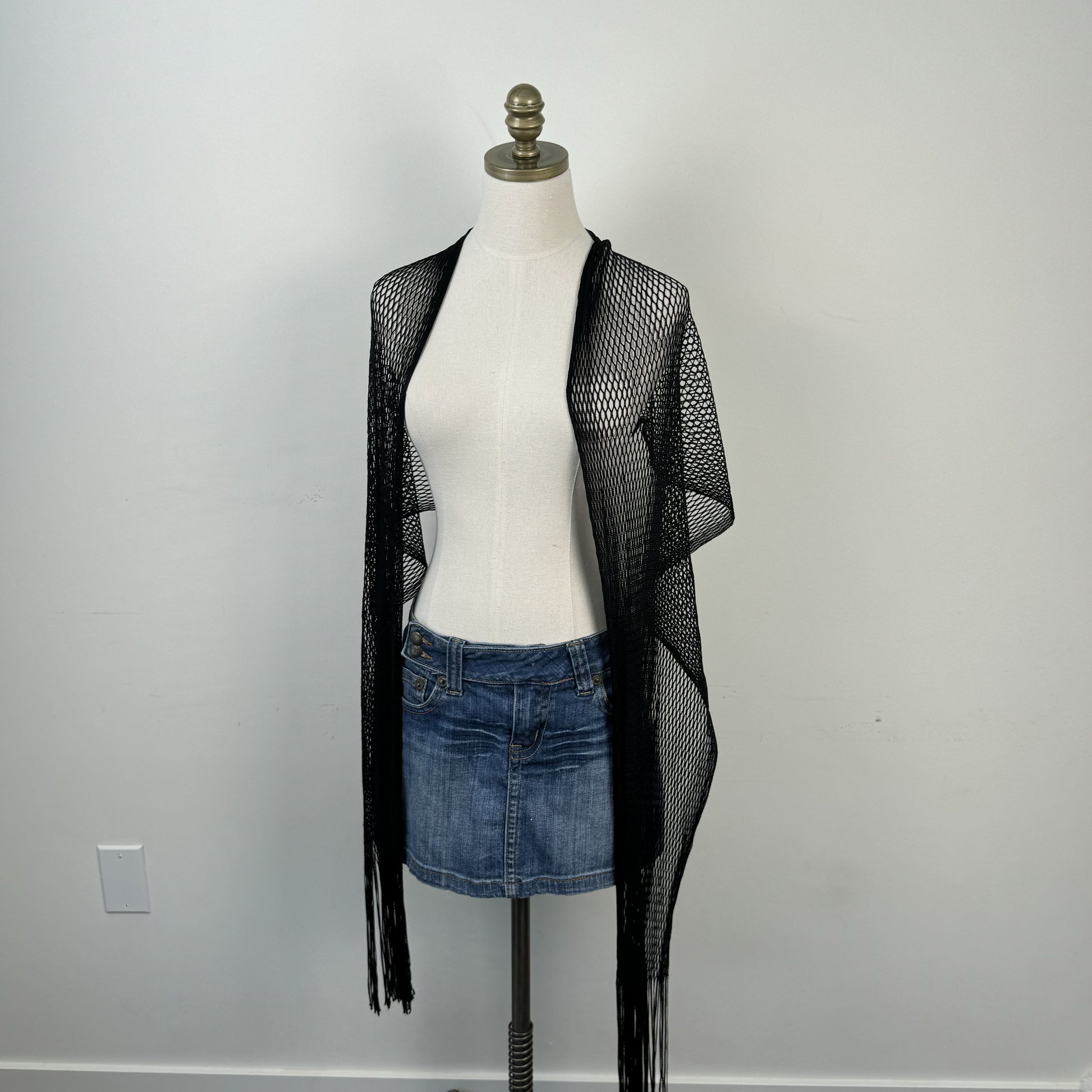 Black Fringe Open Knit Skinny Scarf – view 5